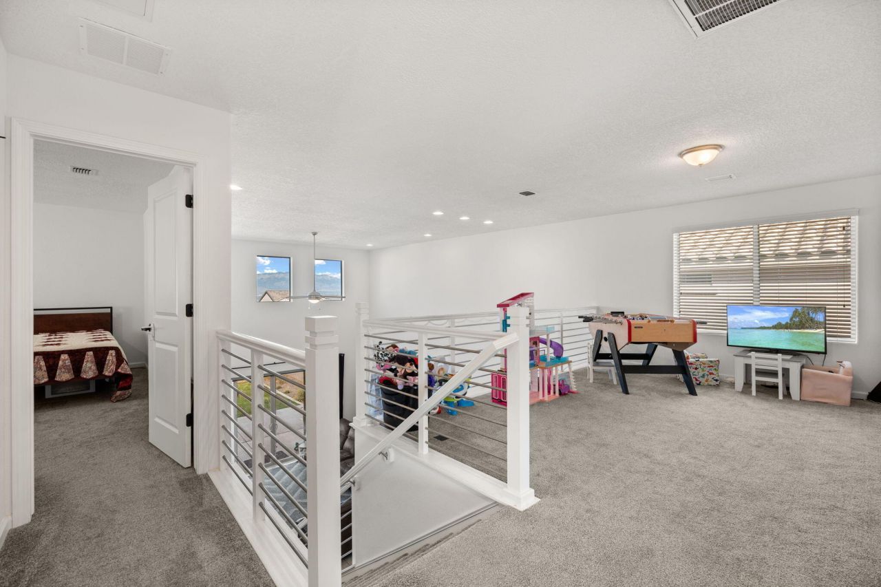 Albuquerque, New Mexico, 87120, United States, 4 Bedrooms Bedrooms, ,3 BathroomsBathrooms,Residential,For Sale,1958873