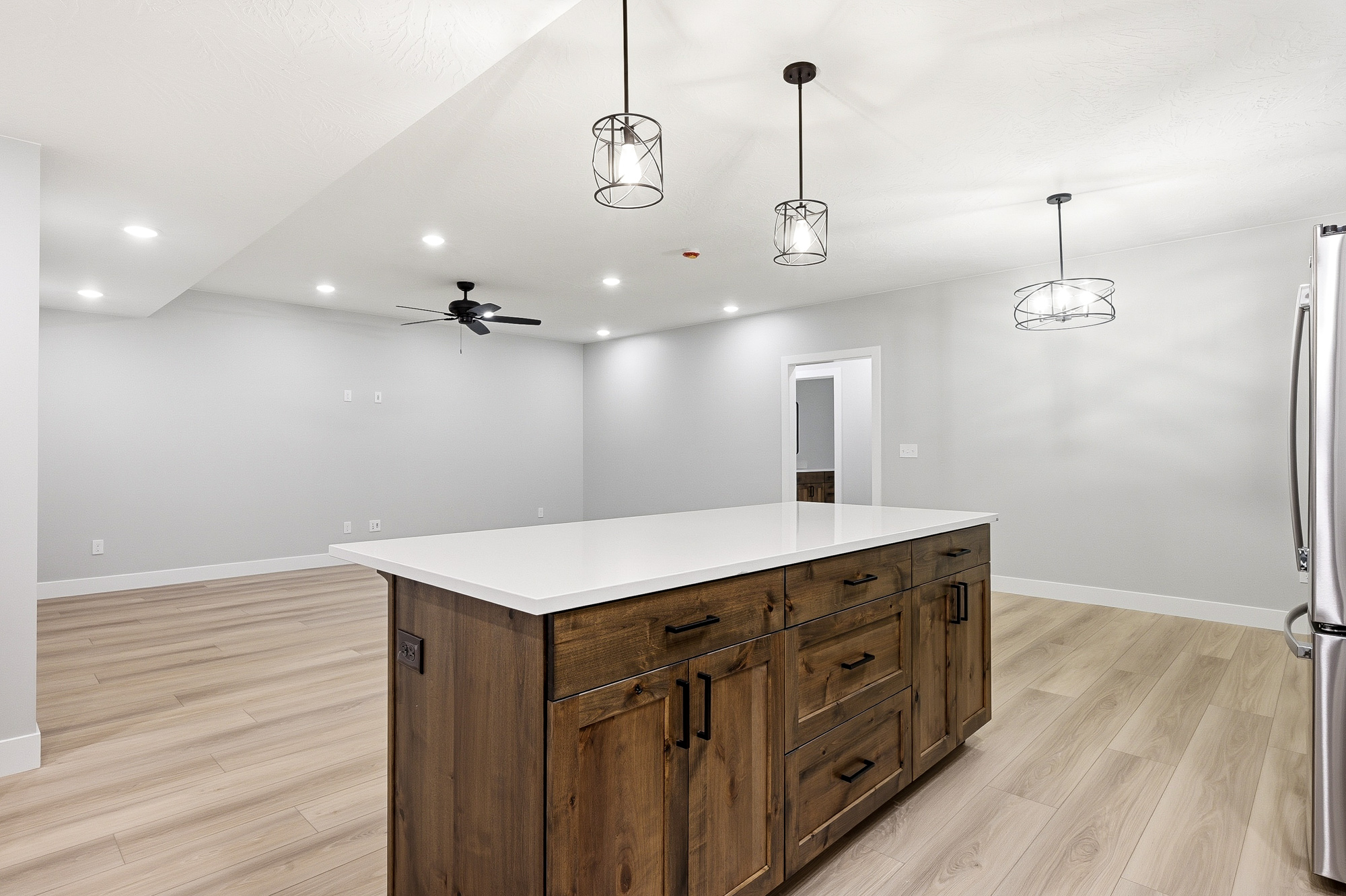 Cedar City, Utah, 84720, United States, 6 Bedrooms Bedrooms, ,4 BathroomsBathrooms,Residential,For Sale,1978281