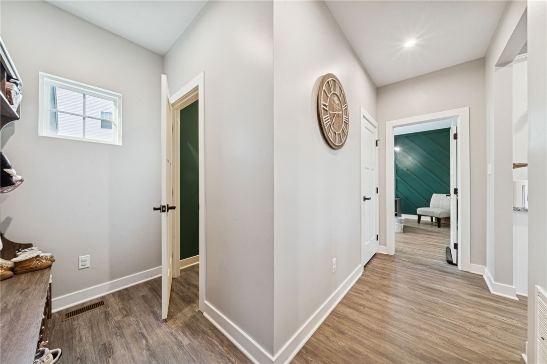 Penn Twp, Pennsylvania, 15644, United States, 4 Bedrooms Bedrooms, ,4 BathroomsBathrooms,Residential,For Sale,2010437