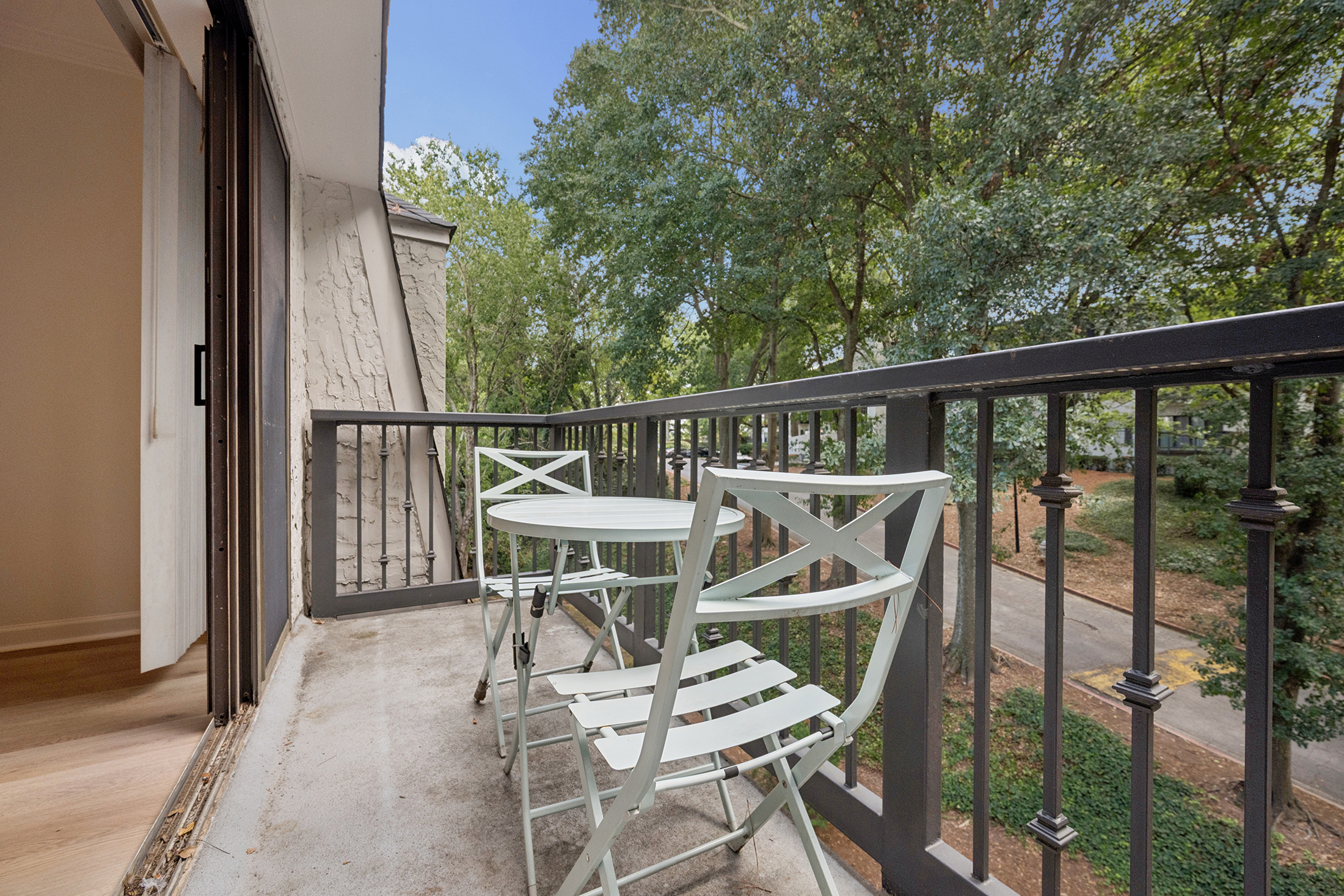  Top Floor Retreat in a Gated Buckhead Community - 物件實景