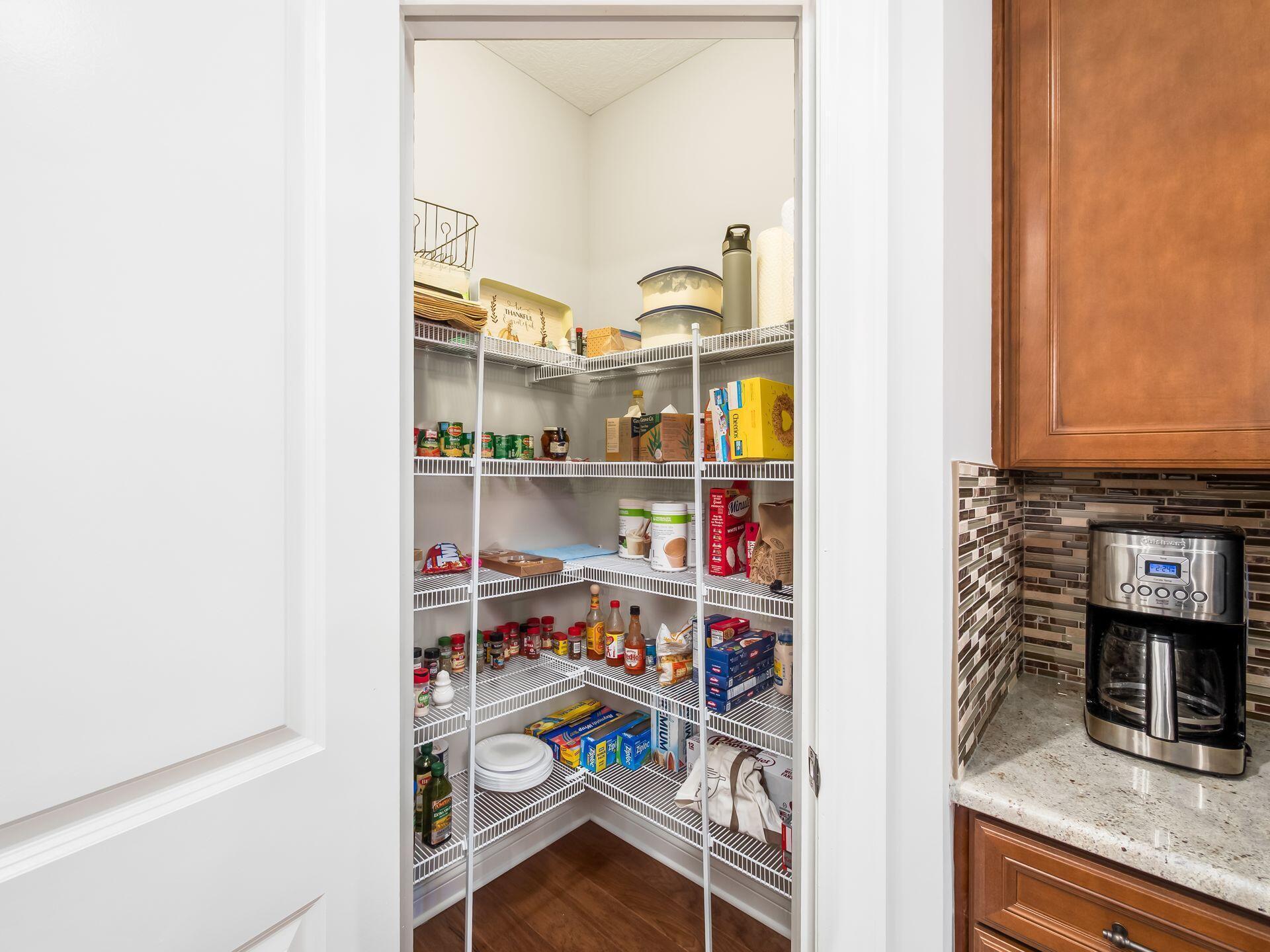 Dublin, Ohio, 43016, United States, 3 Bedrooms Bedrooms, ,3 BathroomsBathrooms,Residential,For Sale,1987850