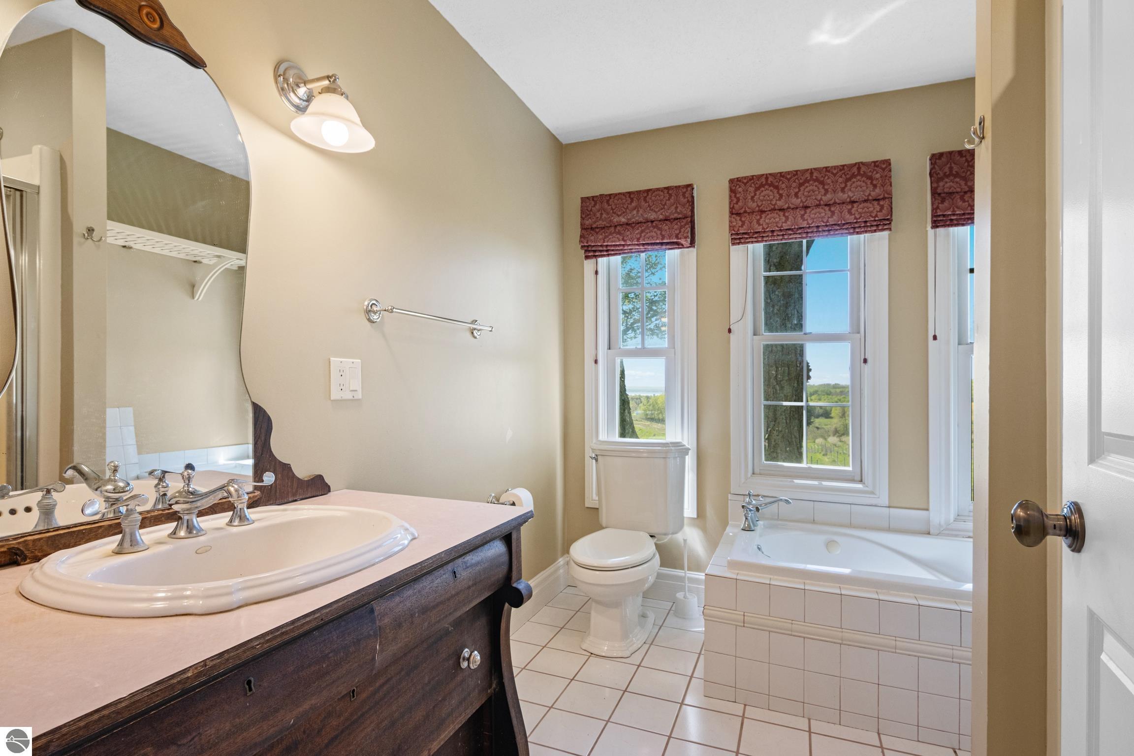 Traverse City, Michigan, 49686, United States, 4 Bedrooms Bedrooms, ,2 BathroomsBathrooms,Residential,For Sale,1914365