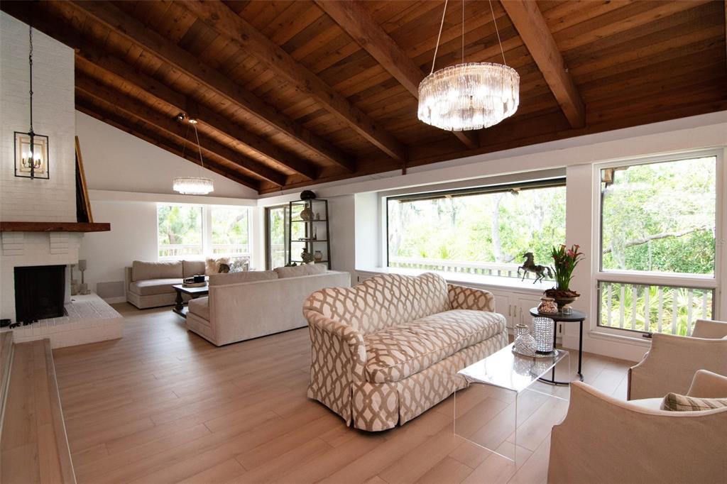 Dunedin, Florida, 34698, United States, 4 Bedrooms Bedrooms, ,5 BathroomsBathrooms,Residential,For Sale,1987490