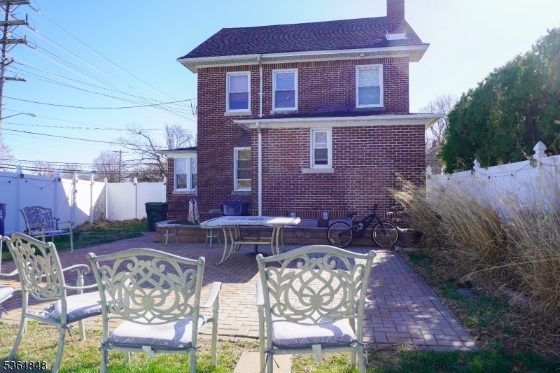 Hightstown Boro, New Jersey, 08520, United States, 3 Bedrooms Bedrooms, ,2 BathroomsBathrooms,Residential,For Sale,1901421
