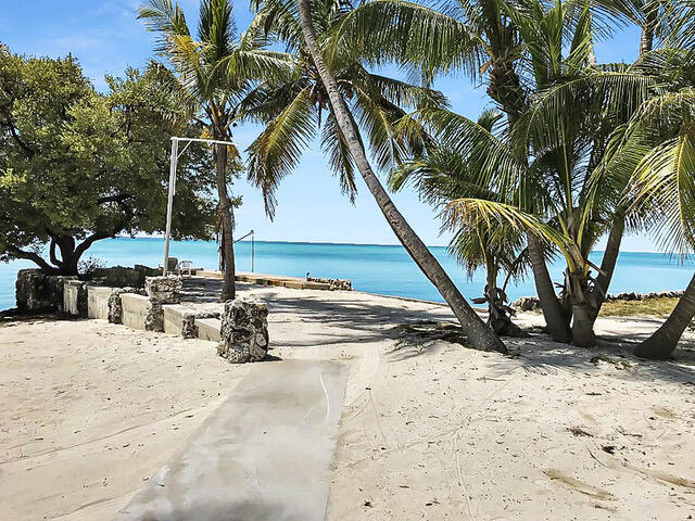 Islamorada, Florida, 33036, United States, 3 Bedrooms Bedrooms, ,3 BathroomsBathrooms,Residential,For Sale,1895165