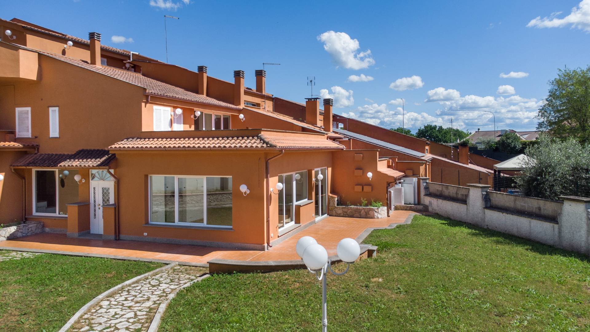Formello, Roma, 00060, IT, 3 Bedrooms Bedrooms, ,4 BathroomsBathrooms,Residential,For Sale,1908515