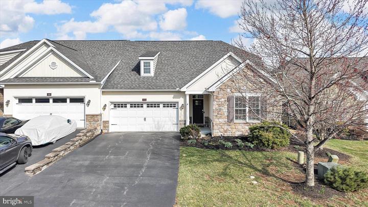 Millersville, Pennsylvania, 17551, United States, 3 Bedrooms Bedrooms, ,3 BathroomsBathrooms,Residential,For Sale,2048107