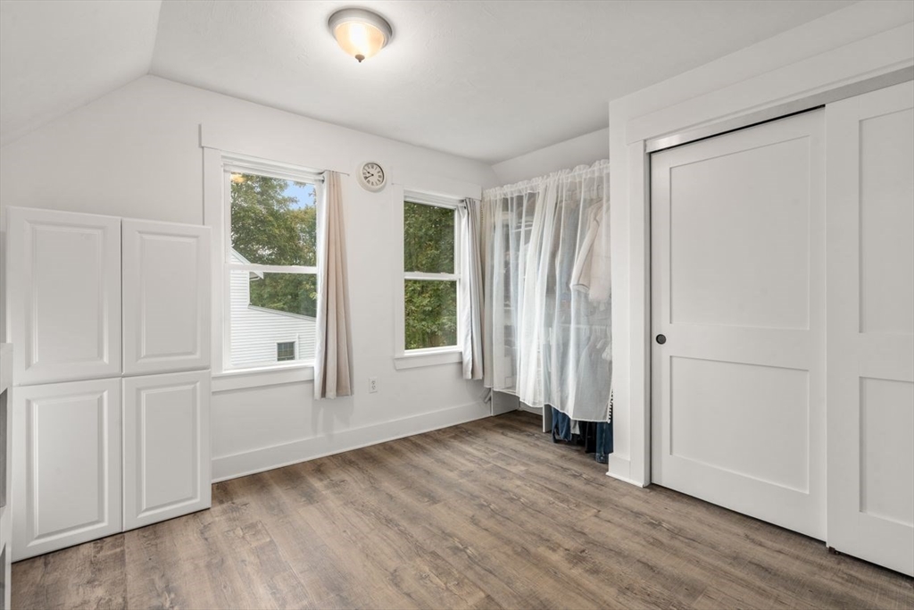 Rockland, Massachusetts, 02370, United States, 3 Bedrooms Bedrooms, ,1 BathroomBathrooms,Residential,For Sale,1968670