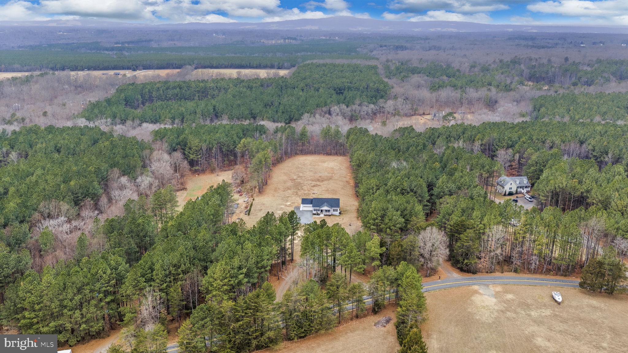 Unionville, Virginia, 22567, United States, 3 Bedrooms Bedrooms, ,2 BathroomsBathrooms,Residential,For Sale,2009103