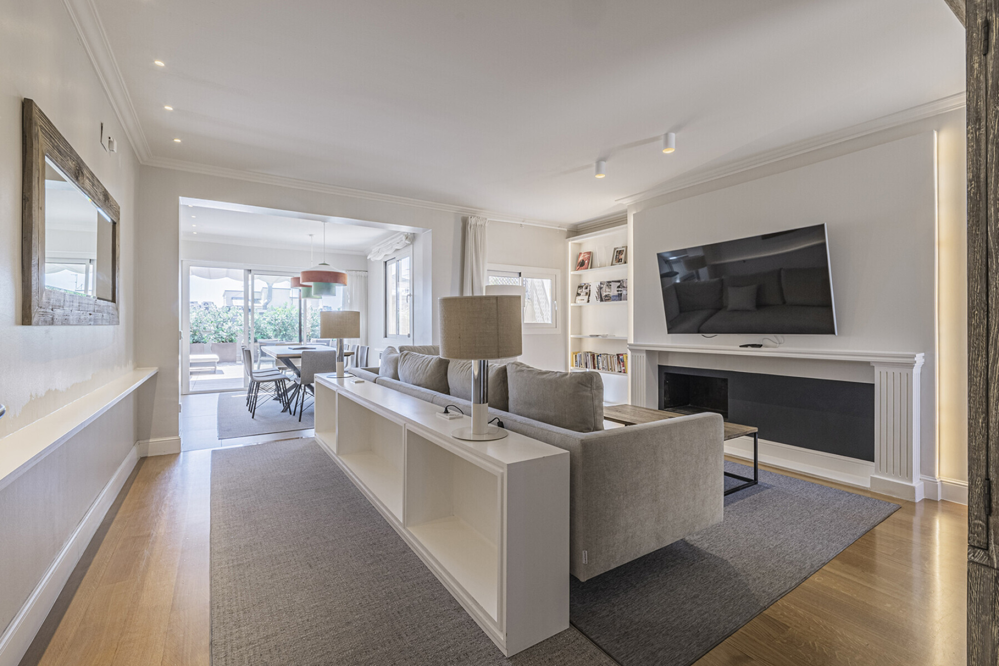  Impressive Duplex Penthouse with 80m2 terraces in the center of Galvany - 物件實景