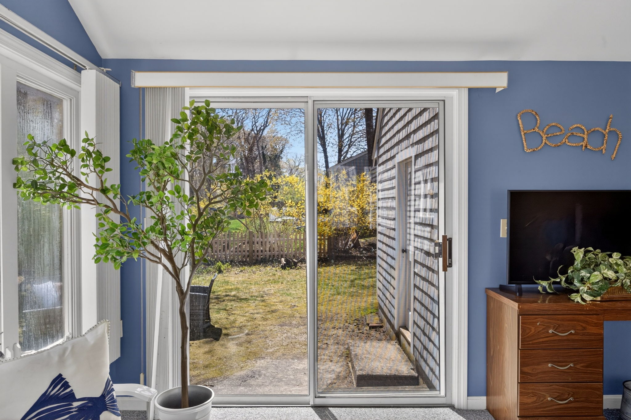  42 Diane Avenue, South Yarmouth, MA, 02664 - 物件實景