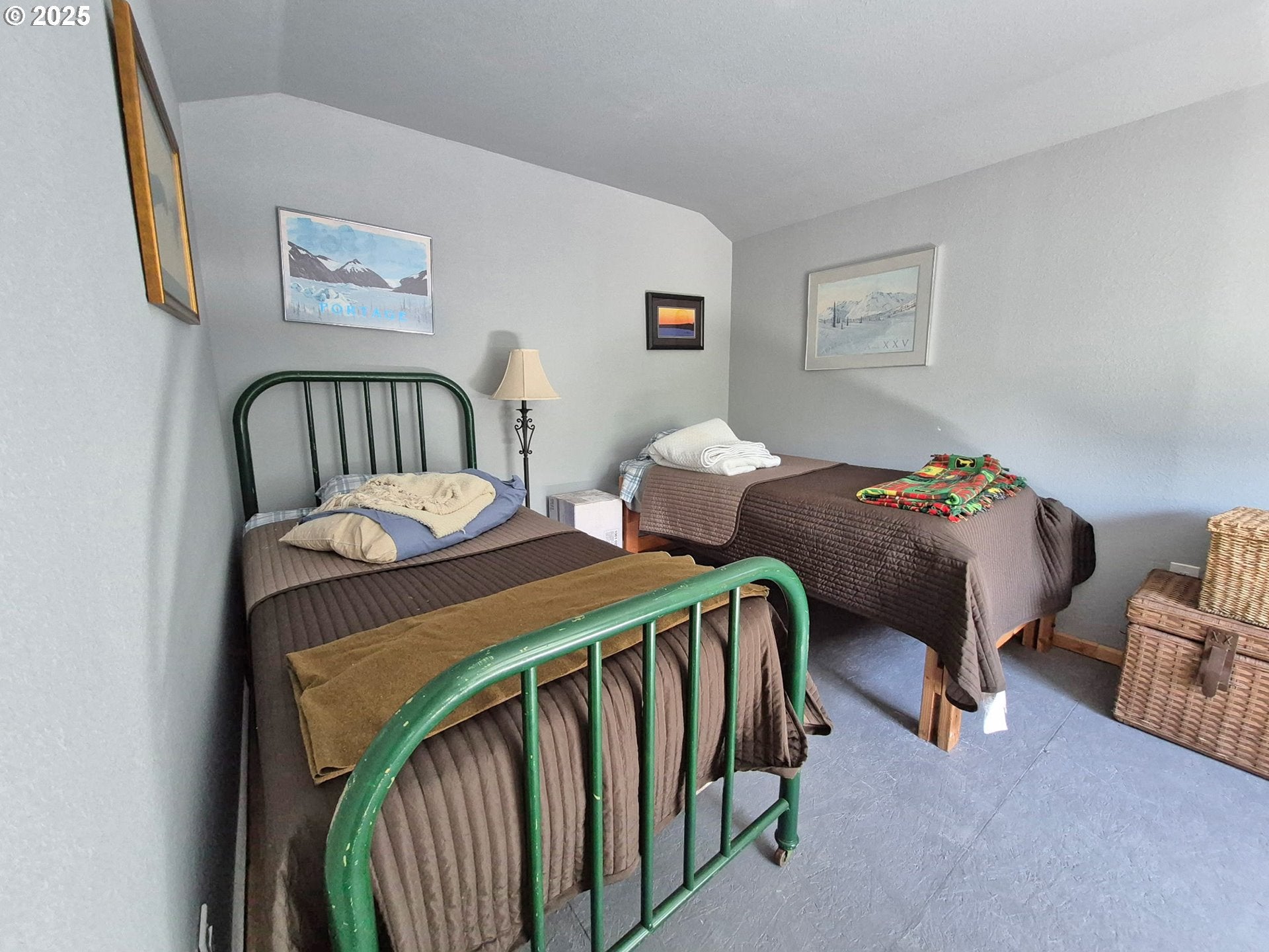 Goldendale, Washington, 98620, United States, 2 Bedrooms Bedrooms, ,2 BathroomsBathrooms,Residential,For Sale,1906644