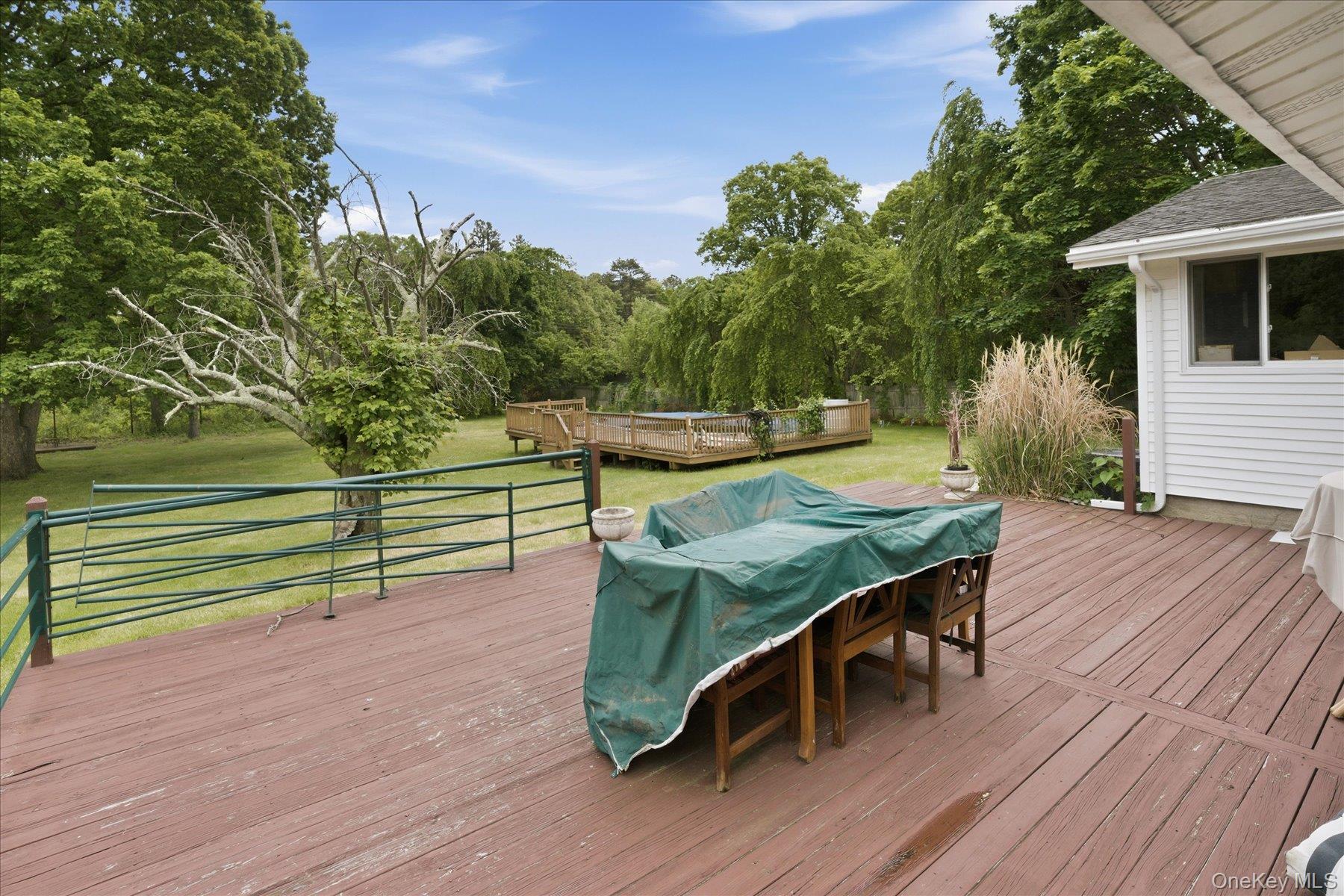  1020 Commack Road, Dix Hills, NY, 11746 - 物件實景
