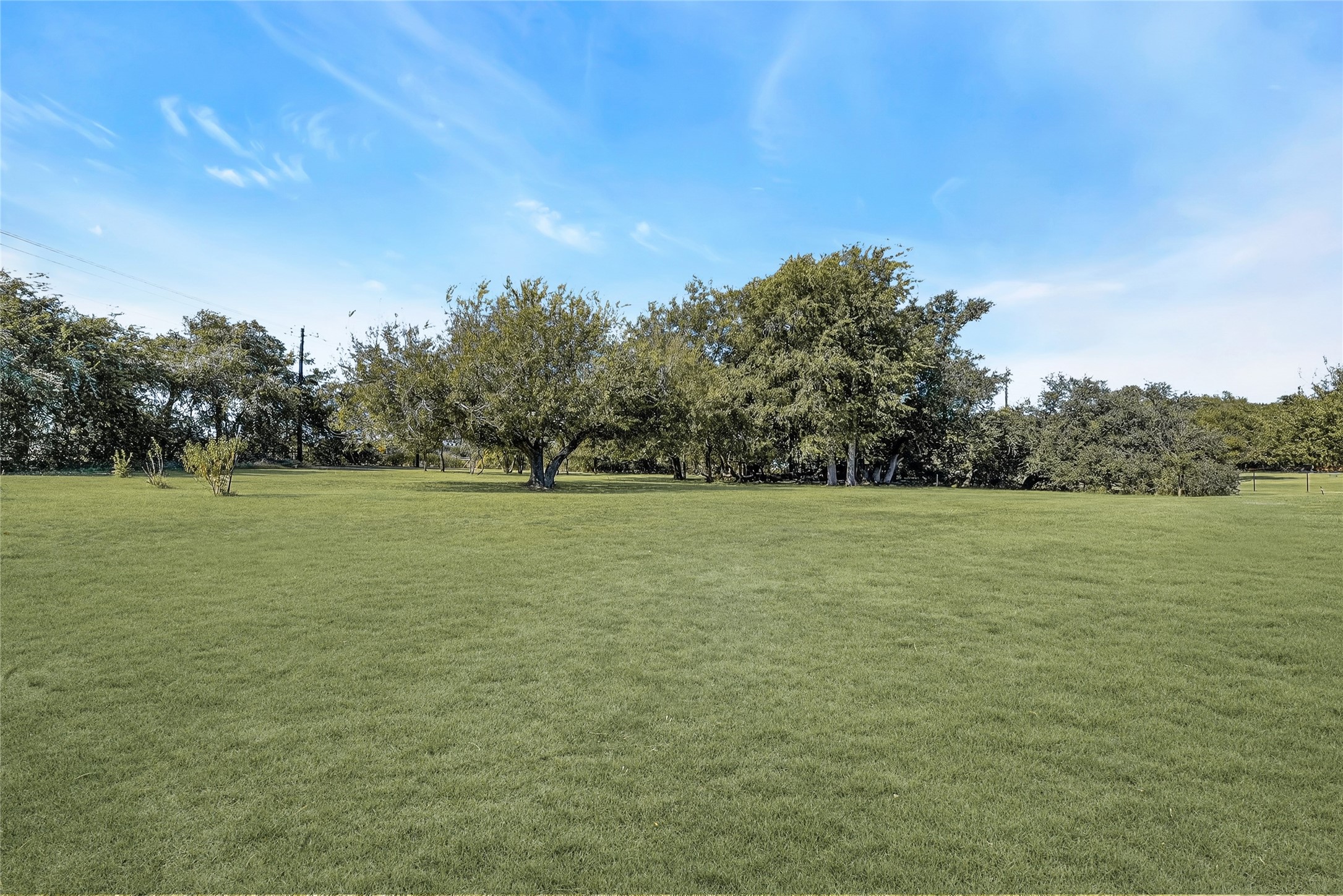 Springtown, Texas, 76082, United States, 4 Bedrooms Bedrooms, ,3 BathroomsBathrooms,Residential,For Sale,1966278