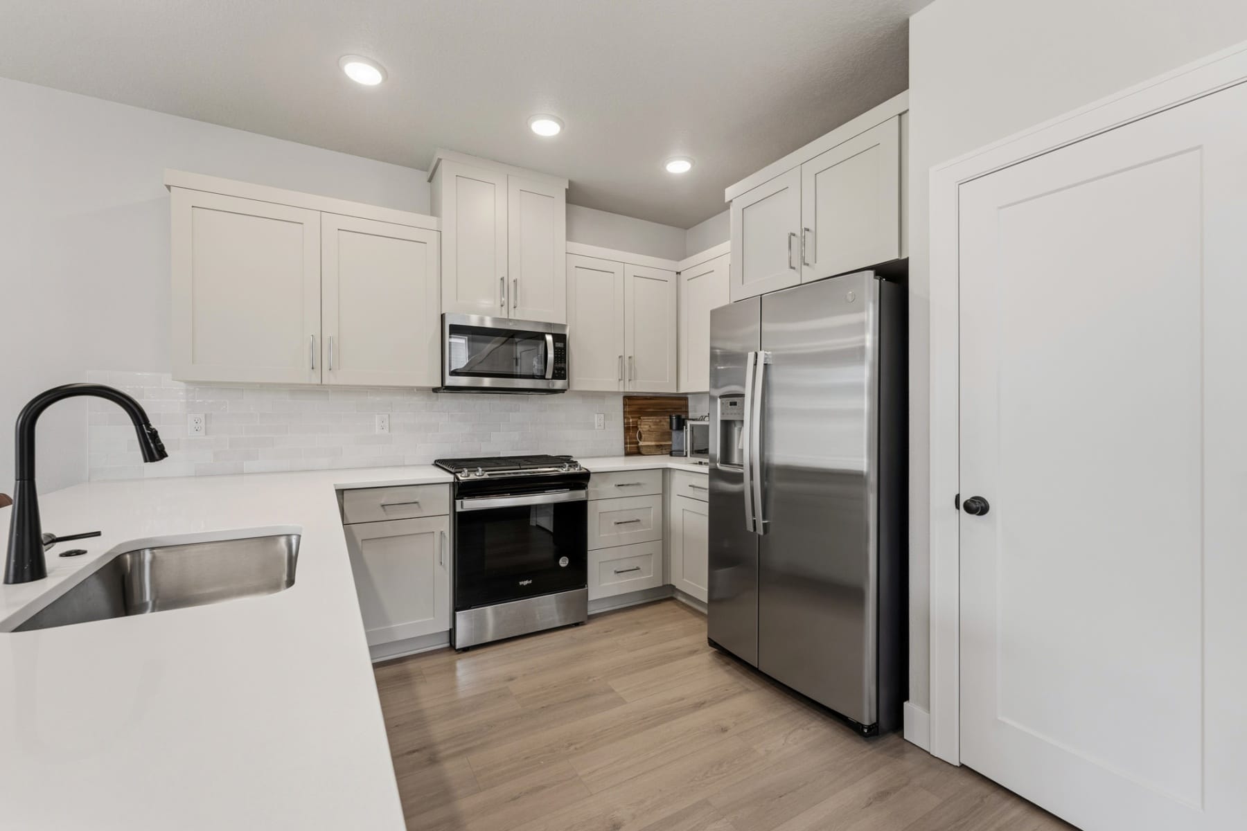  2414 SE MAYBROOK LN Milwaukie, OR 97222 - 物件實景