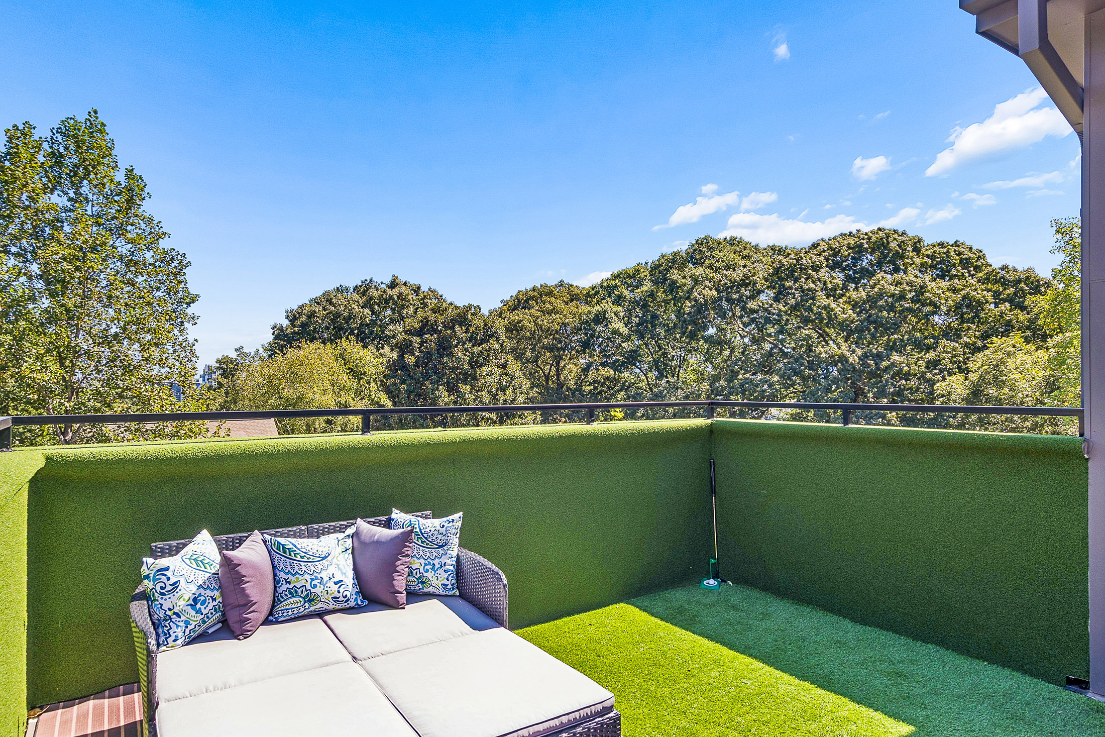  Sophisticated Modern Home in Sought-after Loring Heights - 物件實景