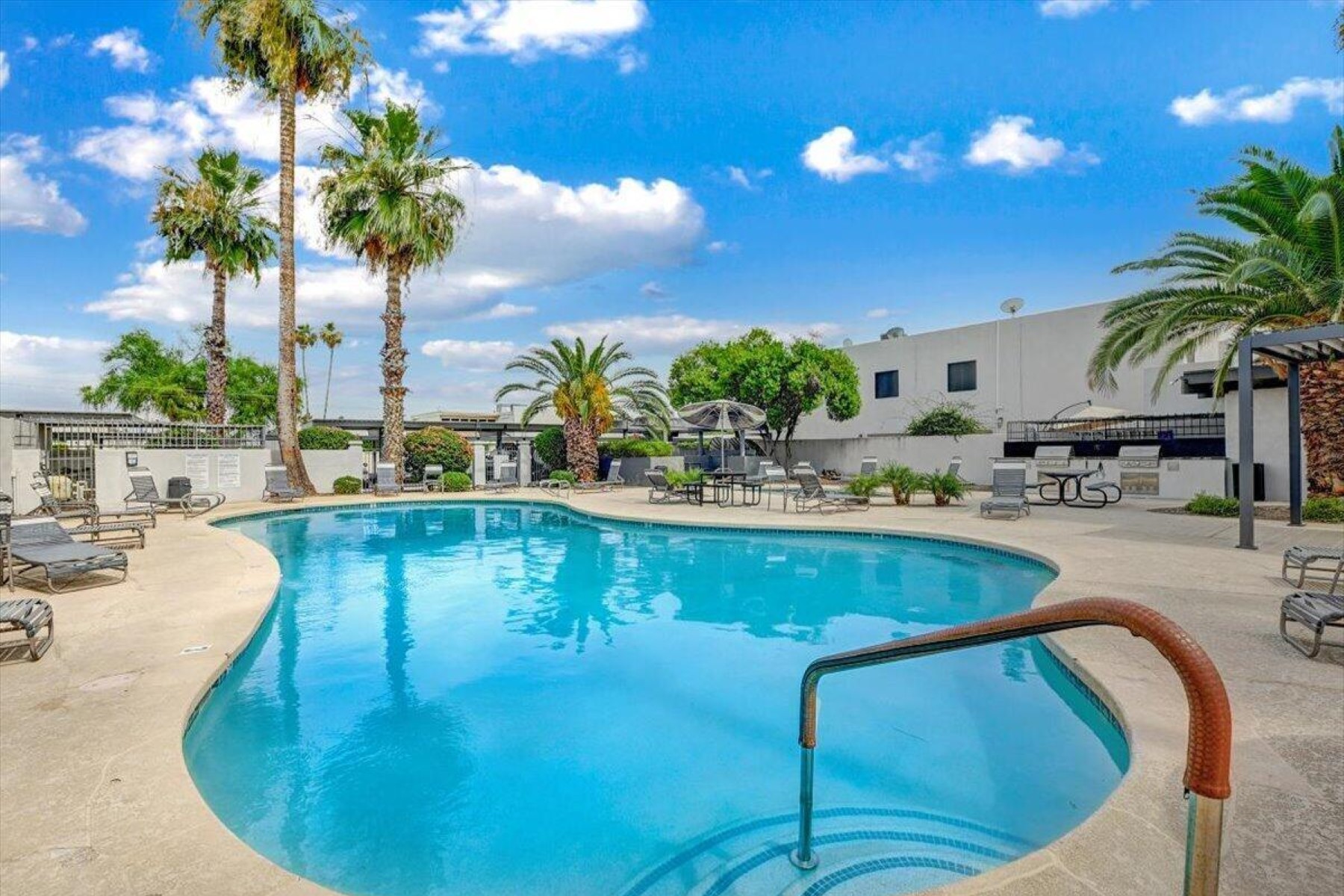  8550 E Indian School Road ¦Scottsdale, AZ - 物件實景