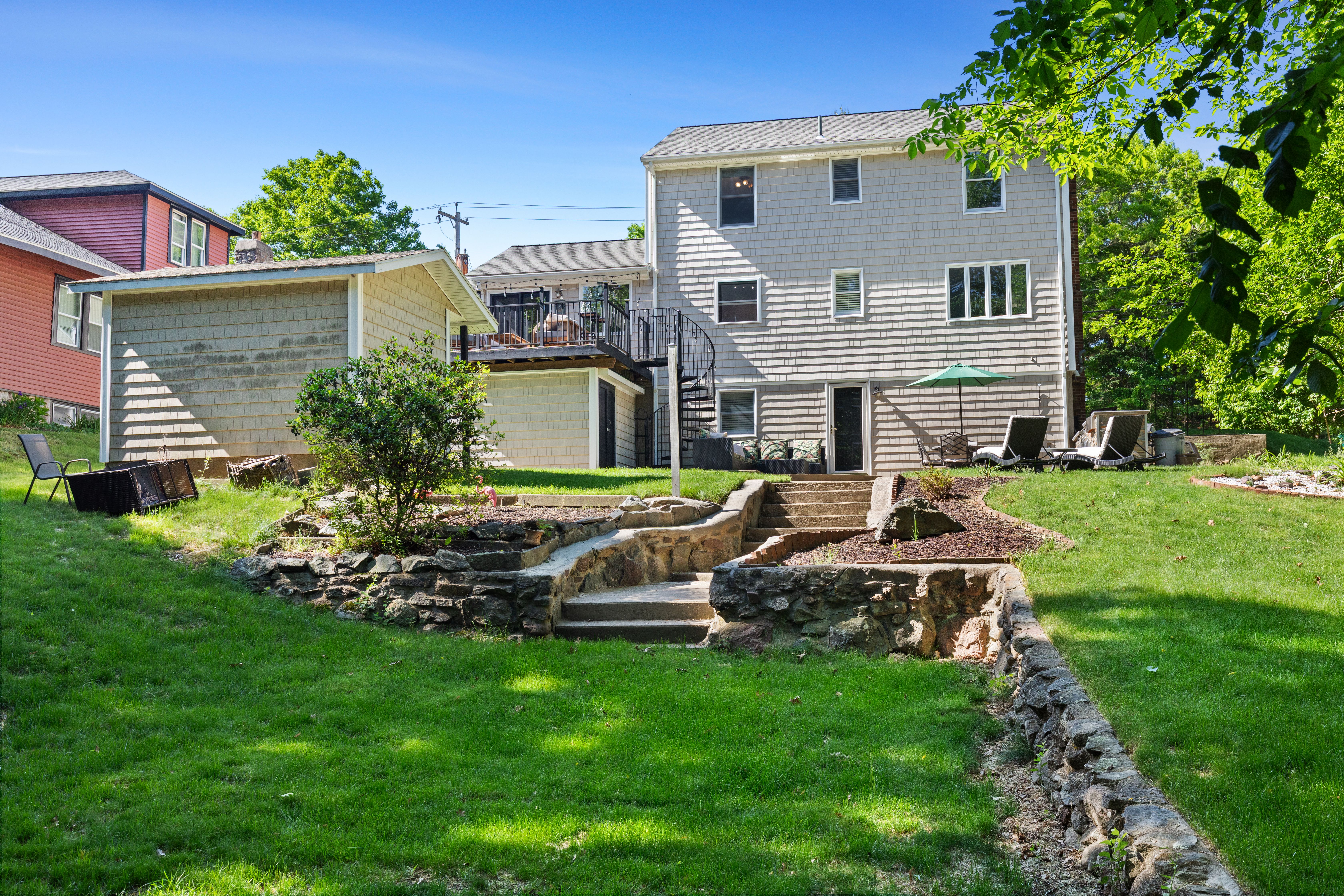  65 May Street, Attleboro, MA, 02703 - 物件實景