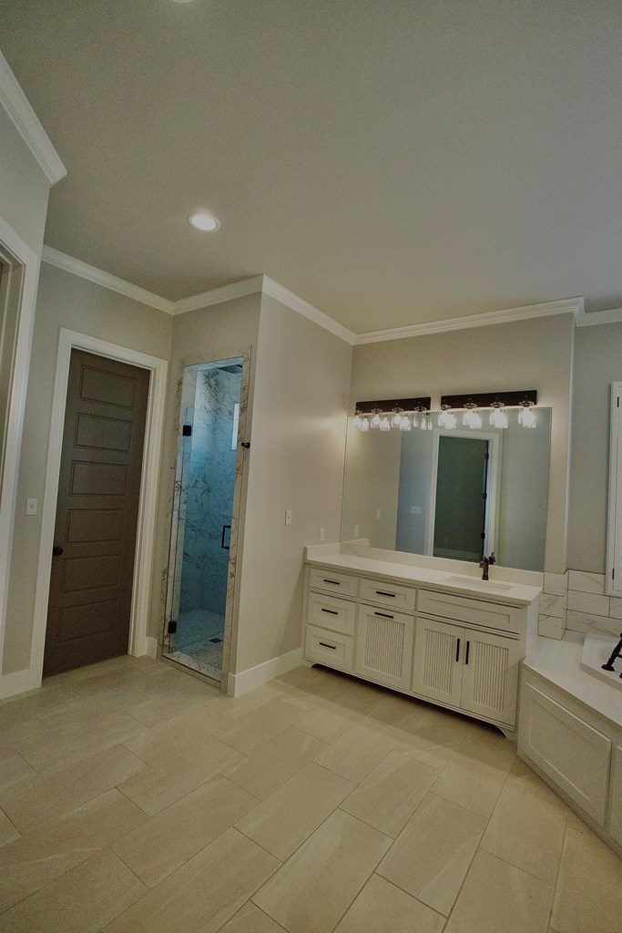 Midland, Texas, 79706, United States, 4 Bedrooms Bedrooms, ,3 BathroomsBathrooms,Residential,For Sale,1983876