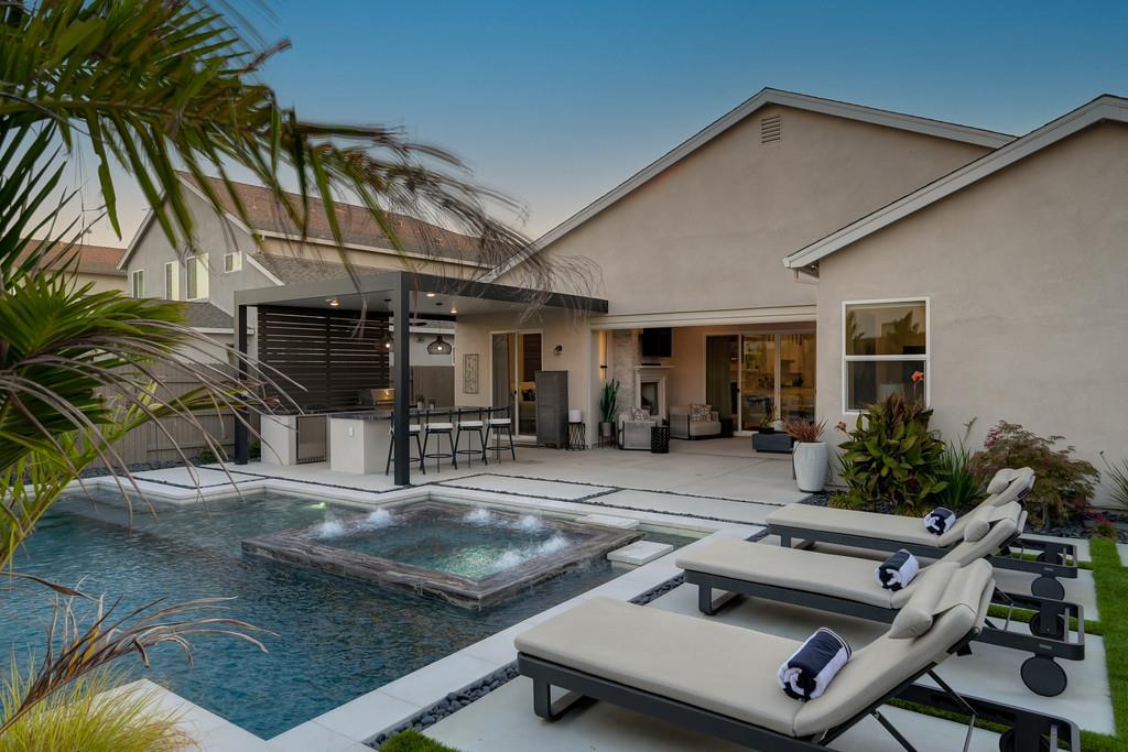Roseville, California, 95747, United States, 4 Bedrooms Bedrooms, ,4 BathroomsBathrooms,Residential,For Sale,1927249