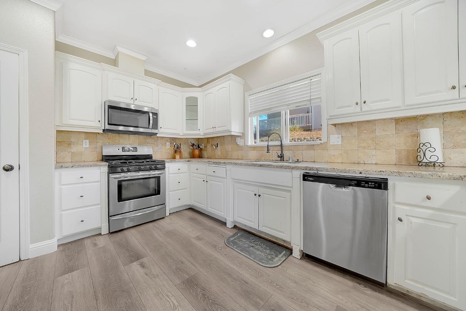 Valley Springs, California, 95252, United States, 3 Bedrooms Bedrooms, ,2 BathroomsBathrooms,Residential,For Sale,1879867