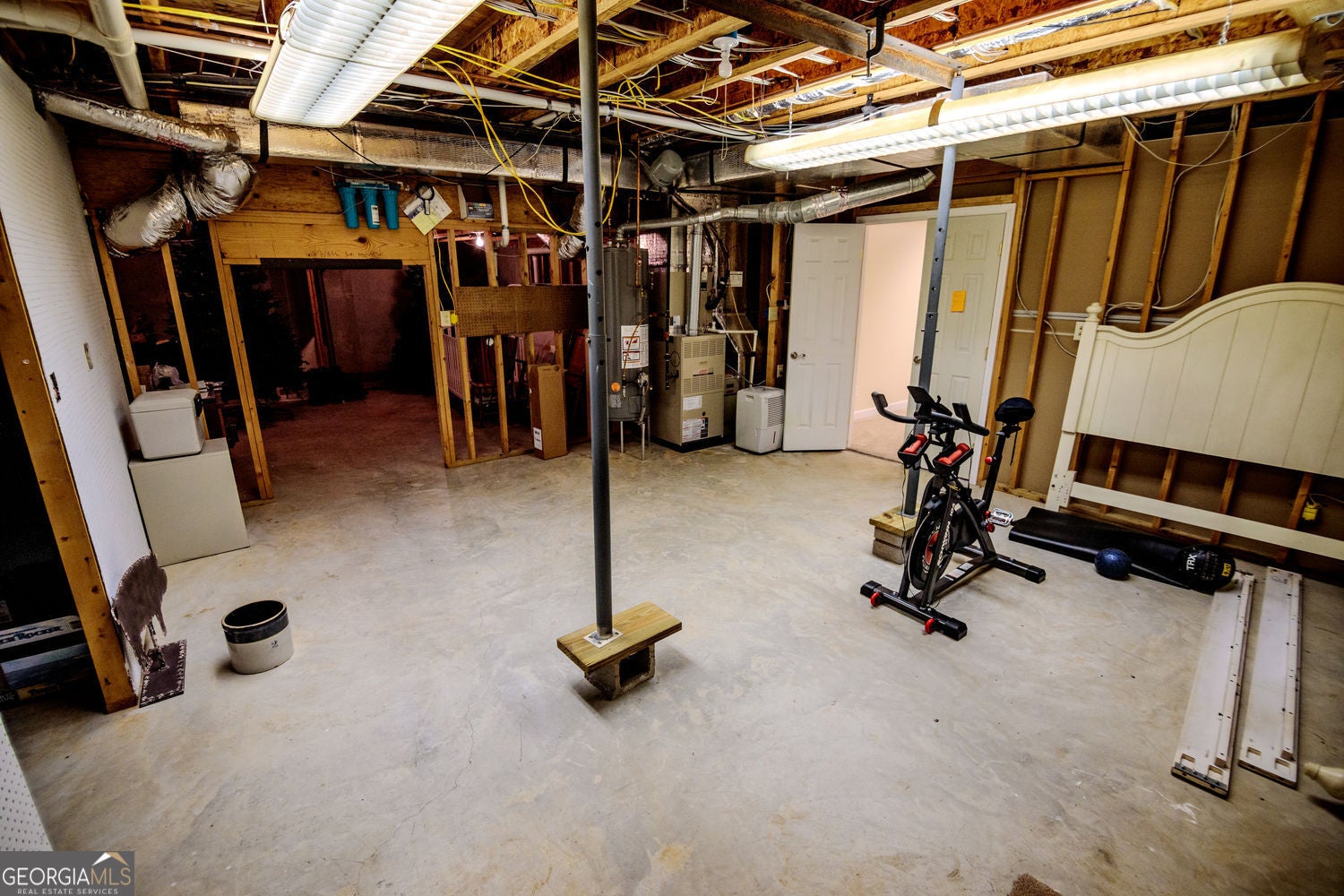 Marietta, Georgia, 30064, United States, 5 Bedrooms Bedrooms, ,4 BathroomsBathrooms,Residential,For Sale,2016385