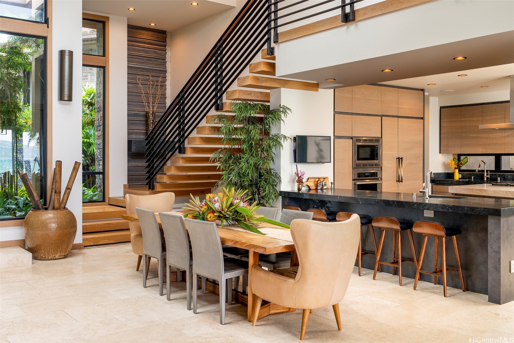 Honolulu, Hawaii, 96825, United States, 6 Bedrooms Bedrooms, ,7 BathroomsBathrooms,Residential,For Sale,1856171