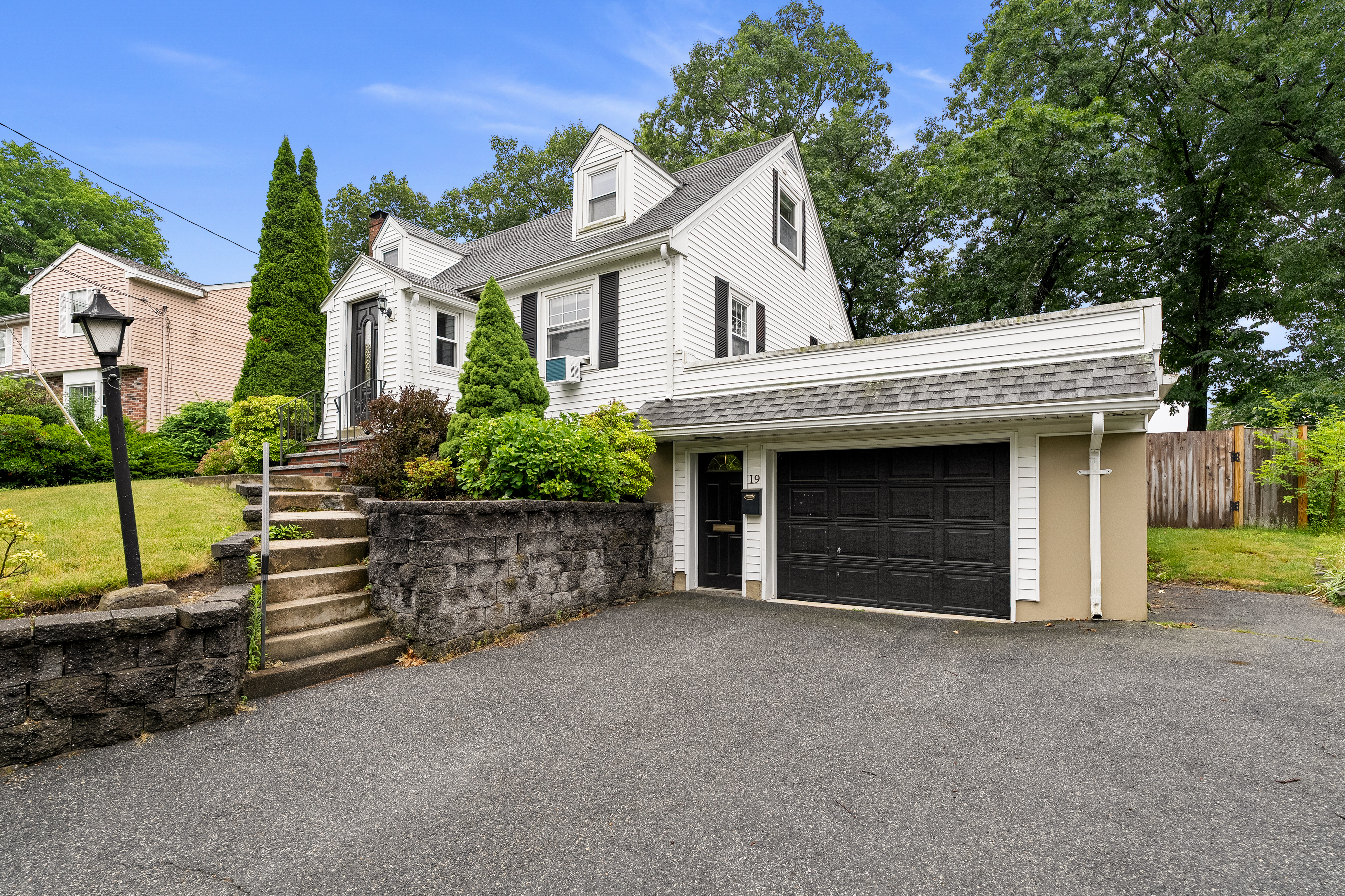  19 Cunningham Circle, Waltham, MA, 02453 - 物件實景