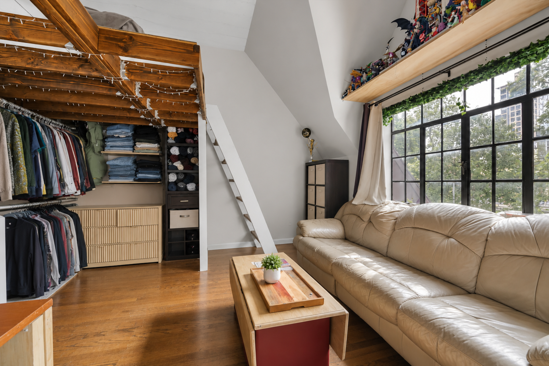  ?RARELY AVAILABLE BRICK TWO FAMILY TOWNHOUSE IN FOREST HILLS GARDENS? - 物件實景