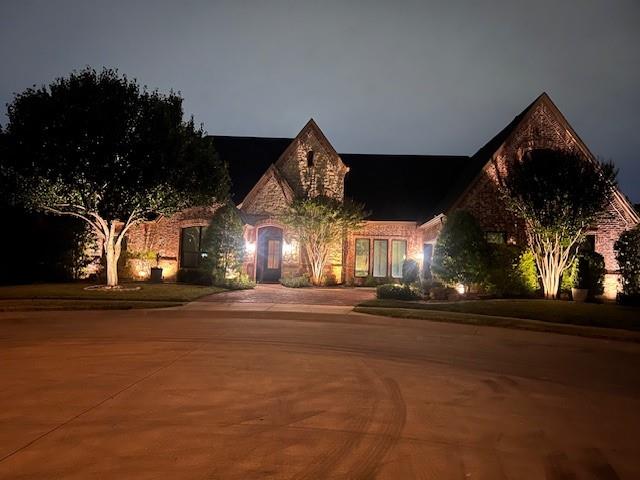 Bedford, Texas, 76021, United States, 3 Bedrooms Bedrooms, ,3 BathroomsBathrooms,Residential,For Sale,1983918