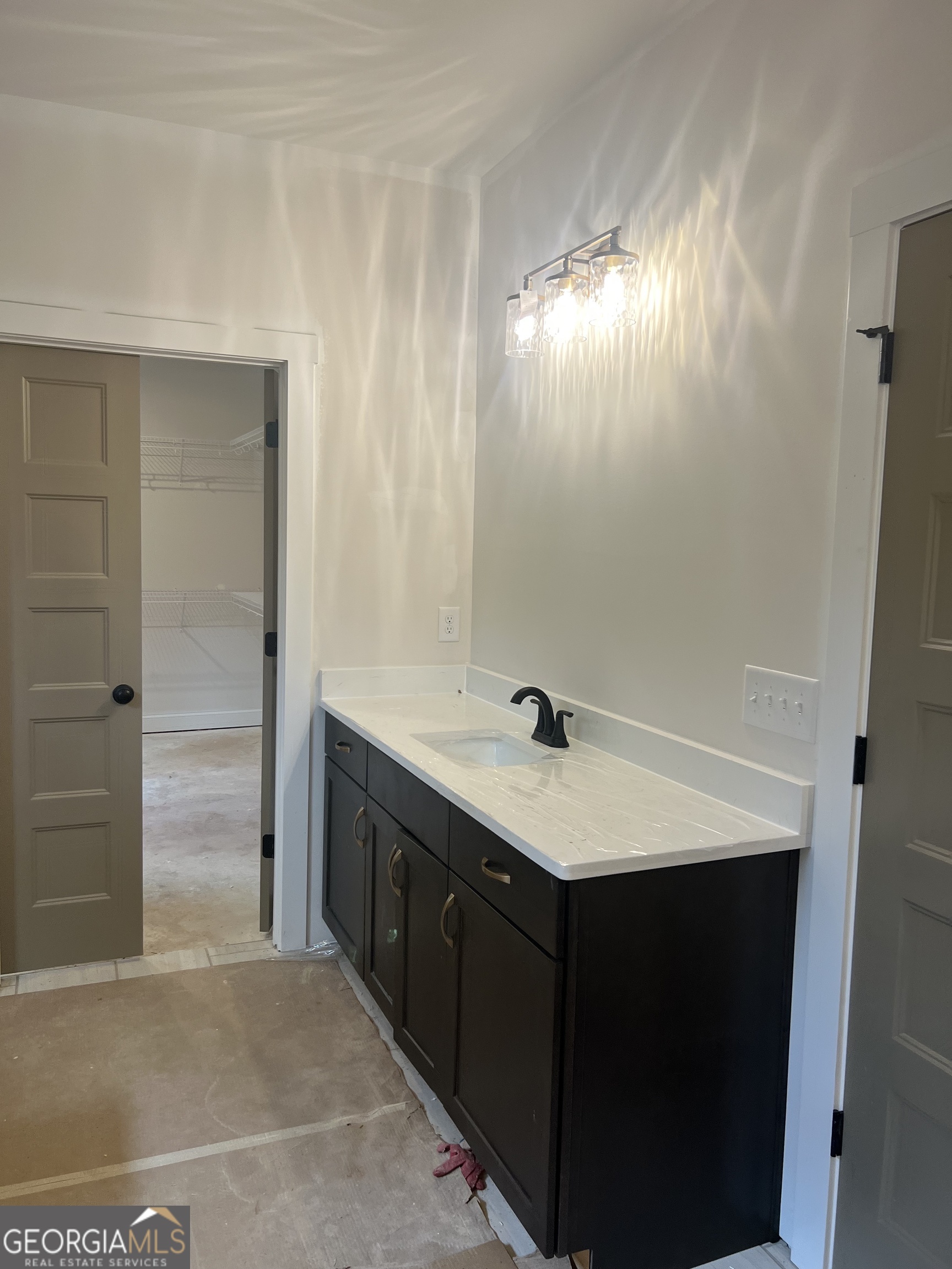 Senoia, Georgia, 30276, United States, 5 Bedrooms Bedrooms, ,4 BathroomsBathrooms,Residential,For Sale,1901806