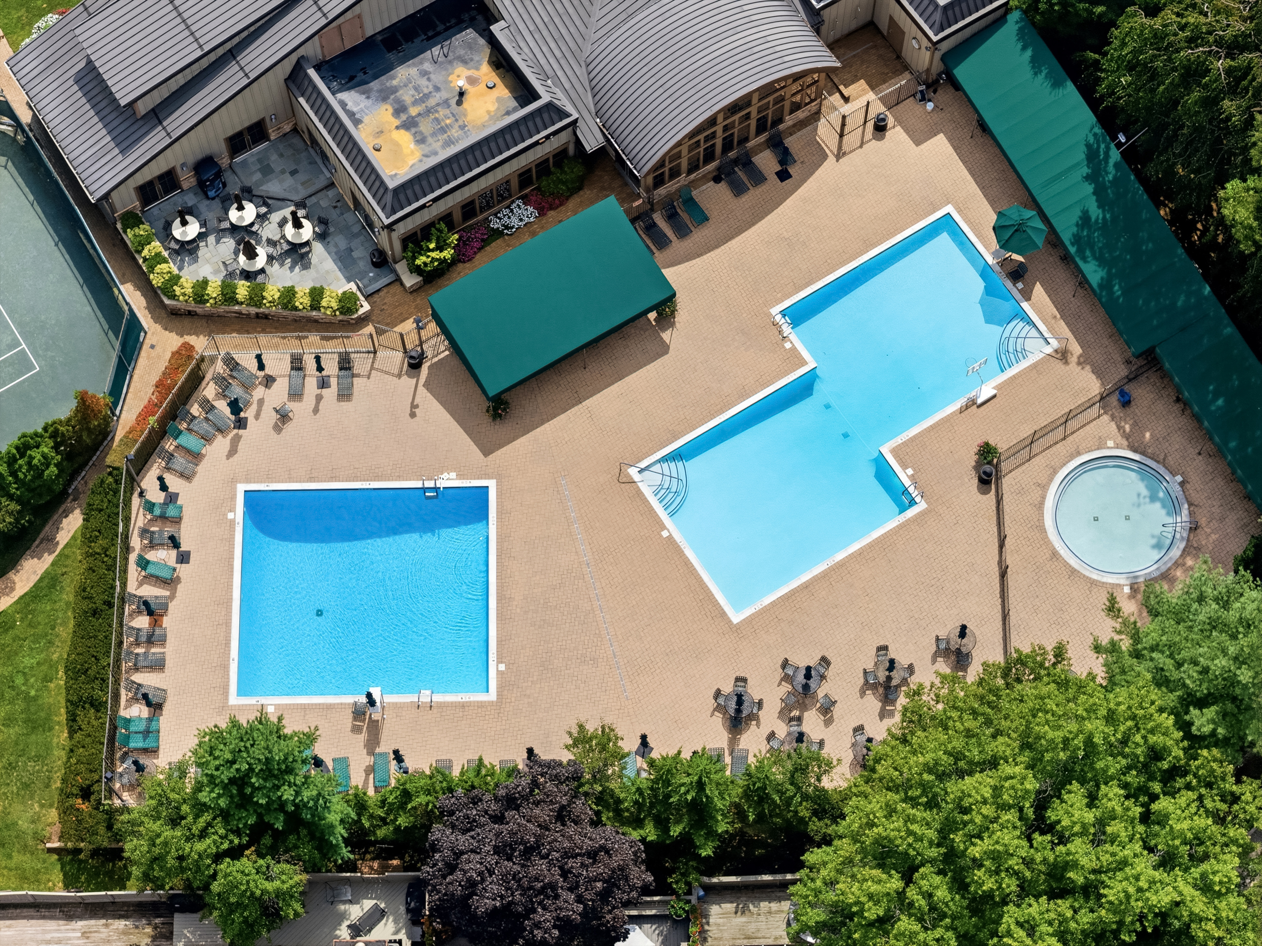  42 Country Club Drive, Jericho, NY, 11753 - 物件實景