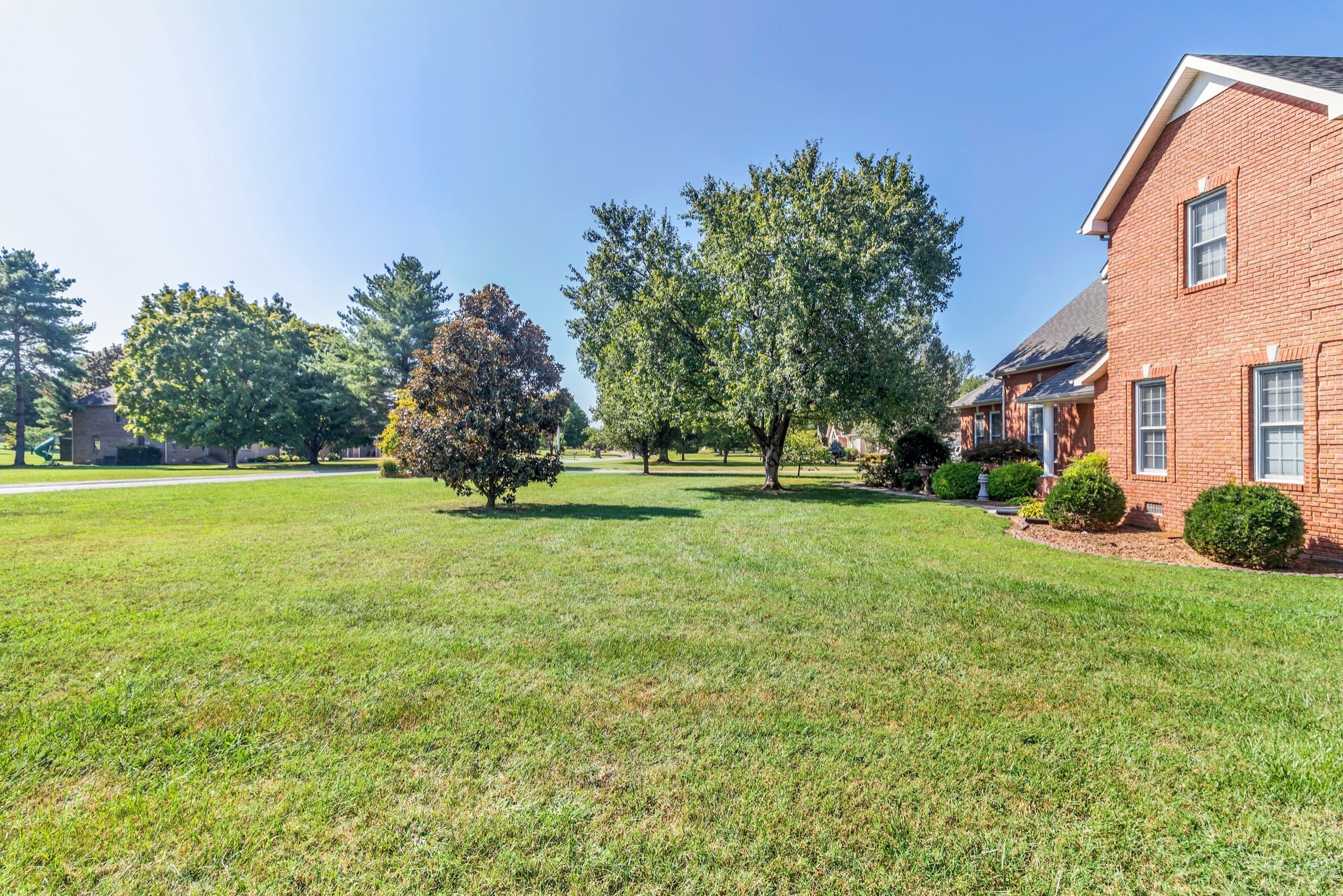 Winchester, Tennessee, 37398, United States, 3 Bedrooms Bedrooms, ,3 BathroomsBathrooms,Residential,For Sale,1924416