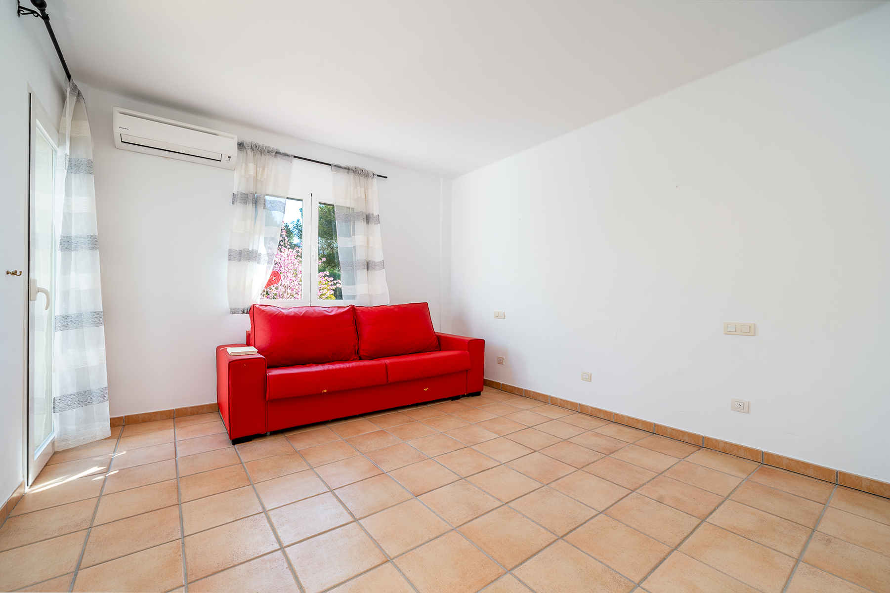  House in residential area on Camp de Mar golf course - 物件實景