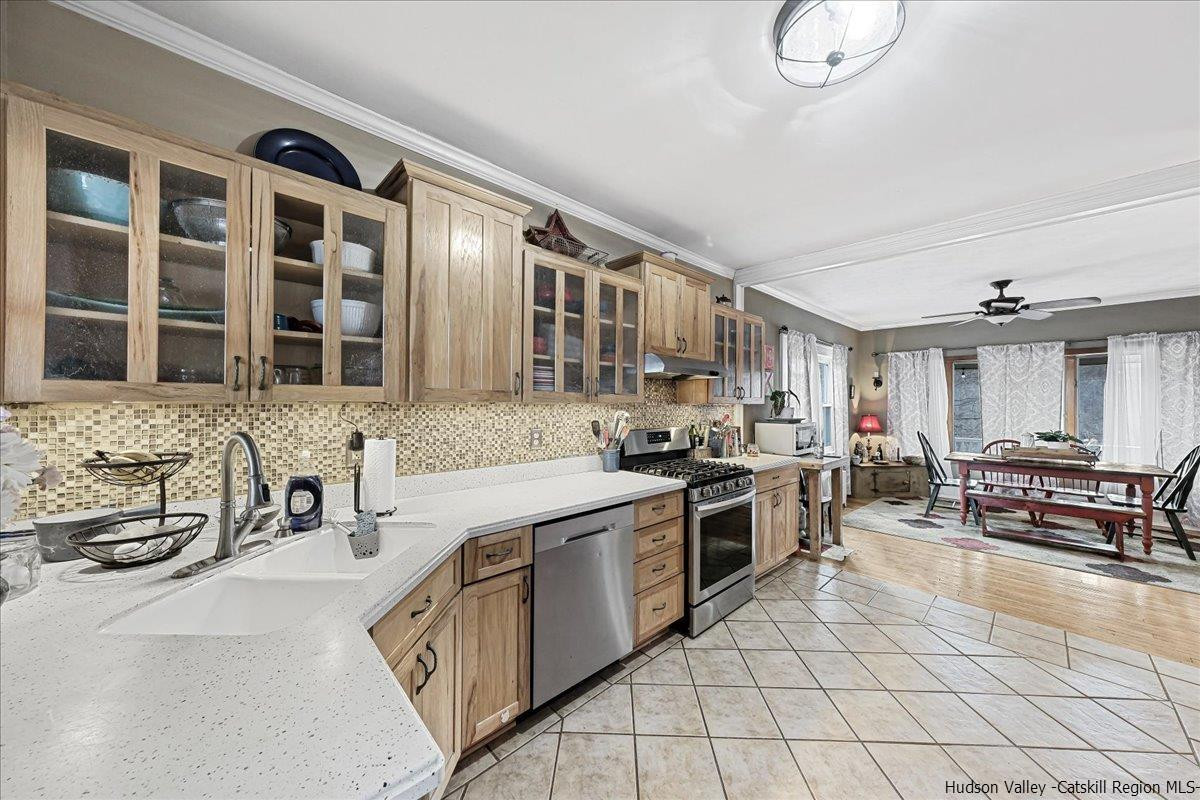 Highland, New York, 12528, United States, 4 Bedrooms Bedrooms, ,2 BathroomsBathrooms,Residential,For Sale,1942160
