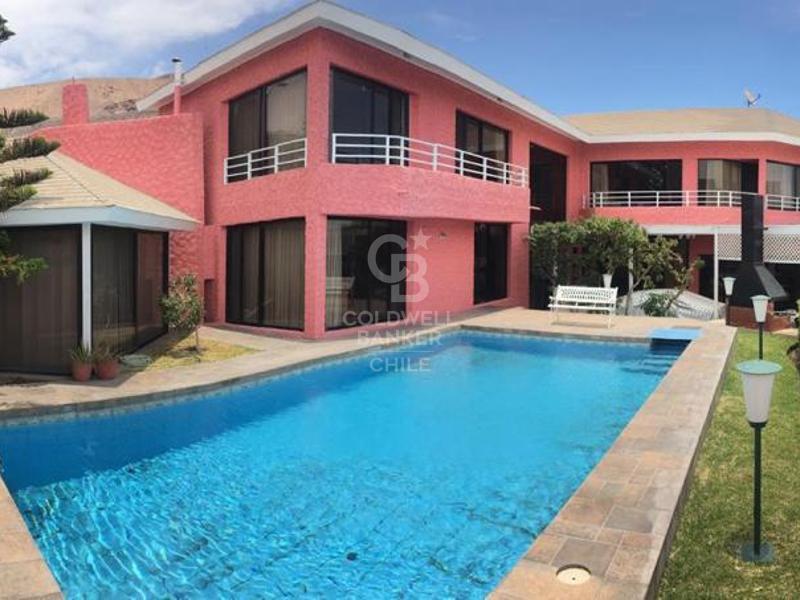 Antofagasta, Chile, 5 Bedrooms Bedrooms, ,4 BathroomsBathrooms,Residential,For Sale,1959435