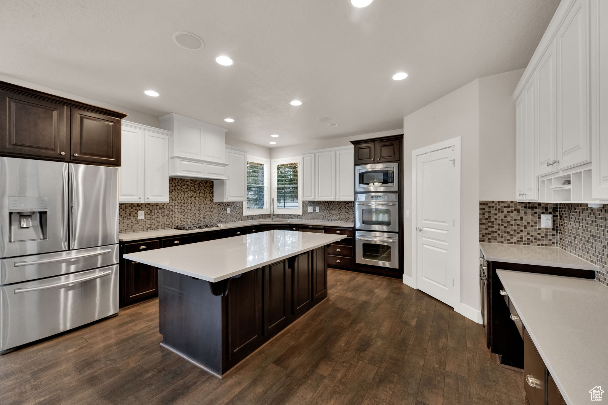 Herriman, Utah, 84096, United States, 5 Bedrooms Bedrooms, ,3 BathroomsBathrooms,Residential,For Sale,1991477