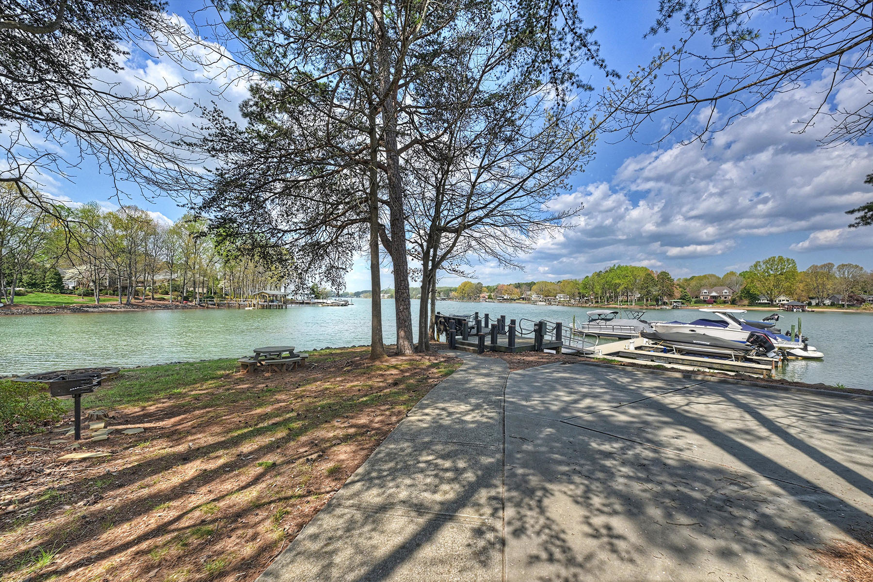  OAK HARBOR - 物件實景