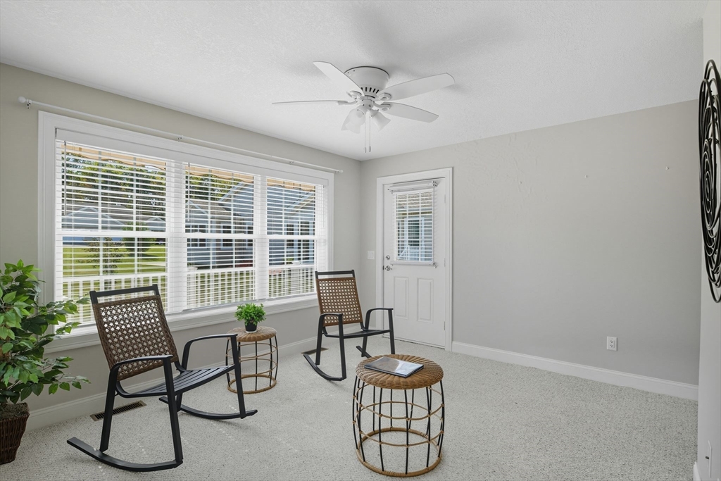 Wilbraham, Massachusetts, 01095, United States, 2 Bedrooms Bedrooms, ,2 BathroomsBathrooms,Residential,For Sale,1960738