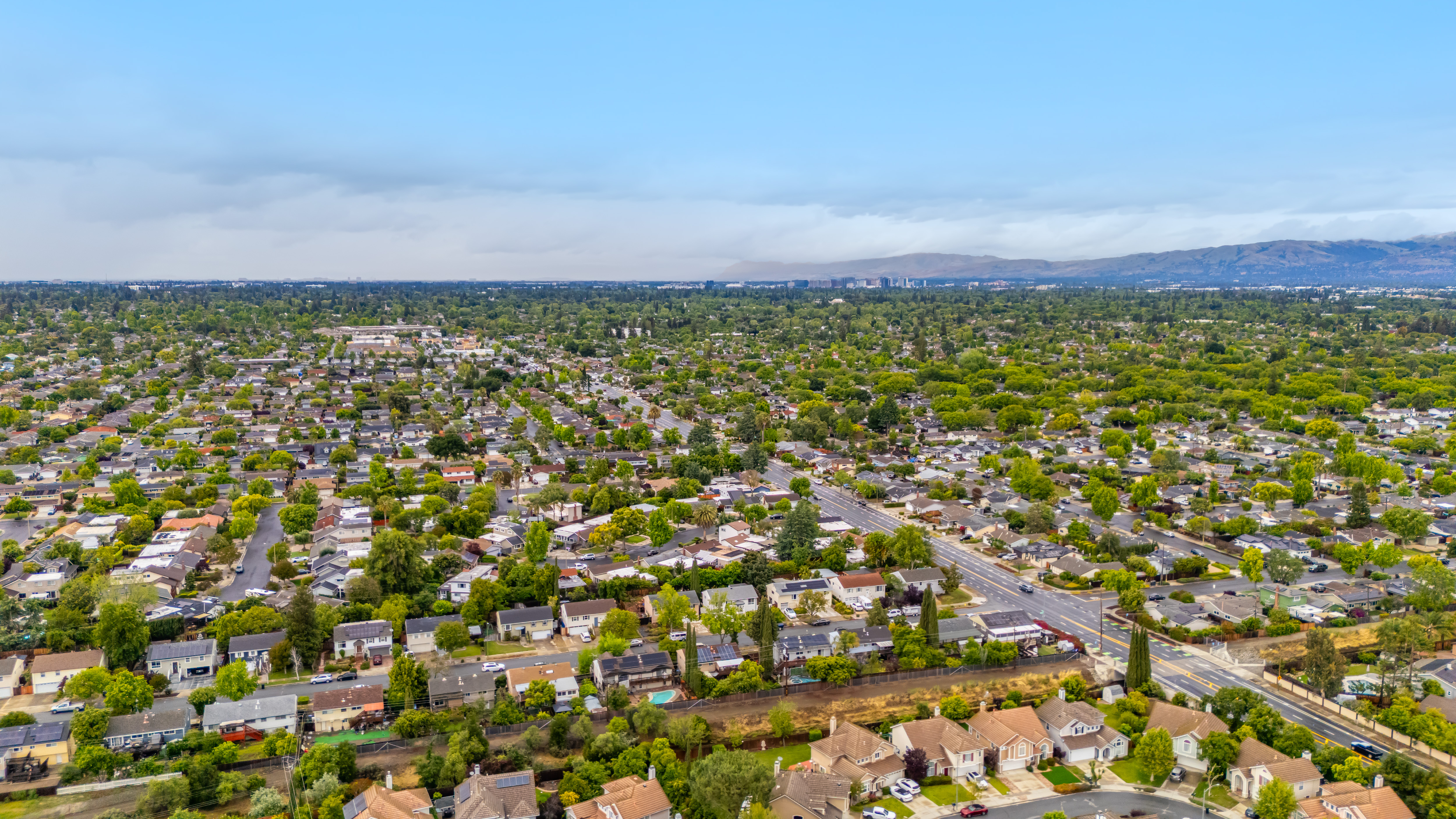  Shreen Court Charming Cul-de-Sac Home - 物件實景