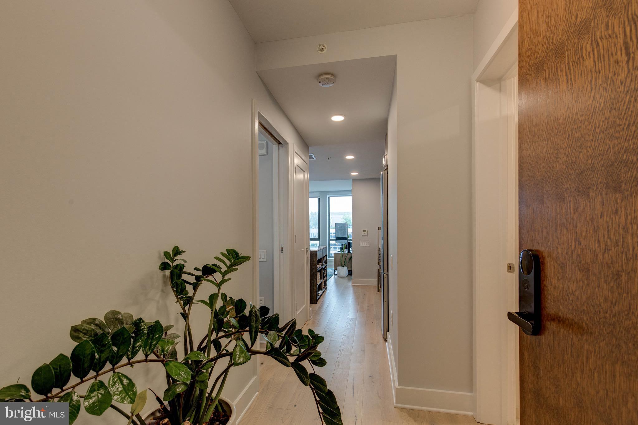 Washington, District of Columbia, 20003, United States, 2 Bedrooms Bedrooms, ,1 BathroomBathrooms,Residential,For Sale,1895194