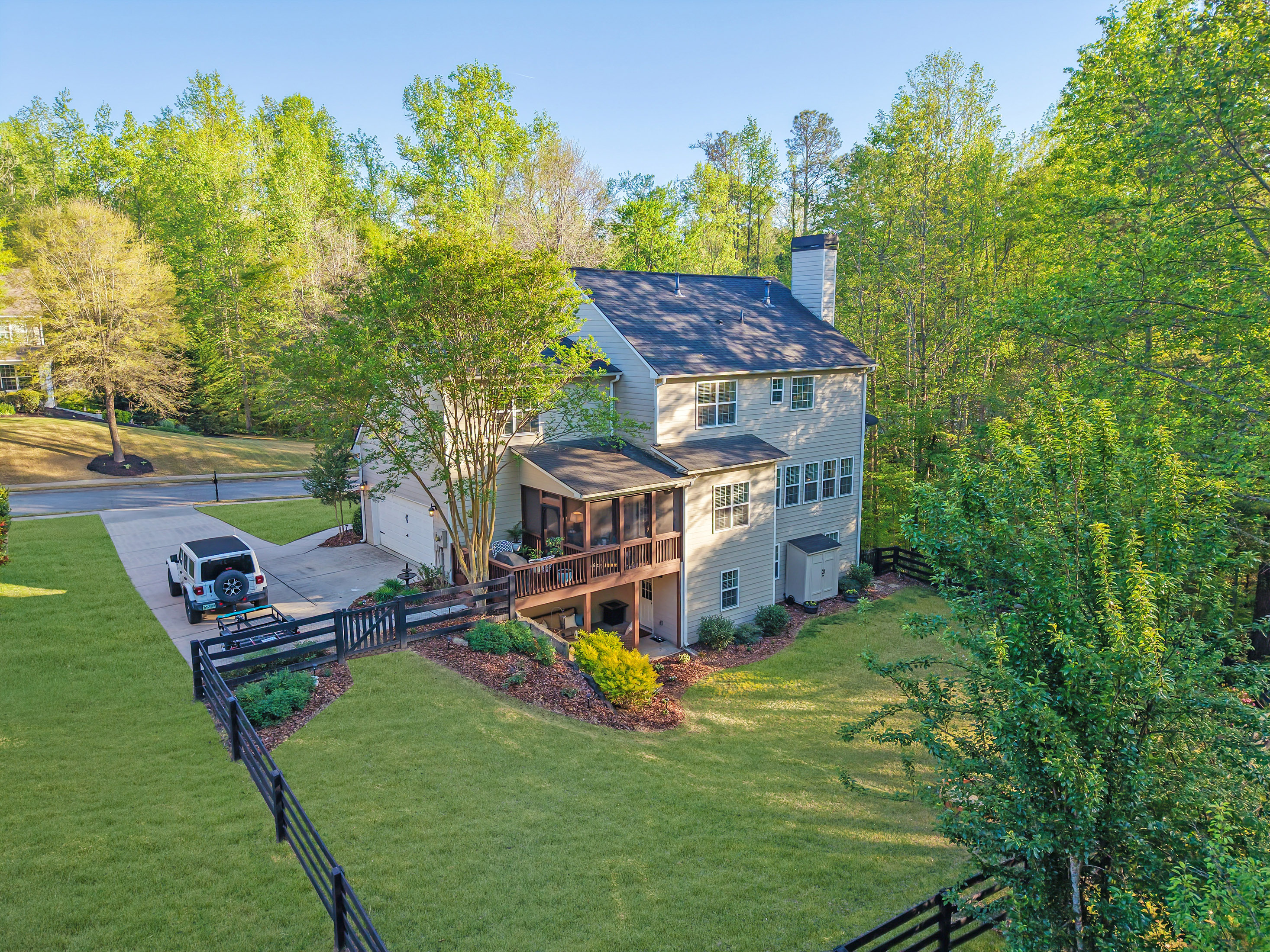  Classic Beauty in Amenity-rich Parkstone Community - 物件實景