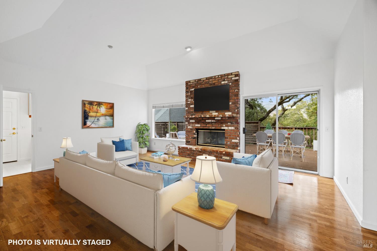 Santa Rosa, California, 95409, United States, 3 Bedrooms Bedrooms, ,3 BathroomsBathrooms,Residential,For Sale,1975608