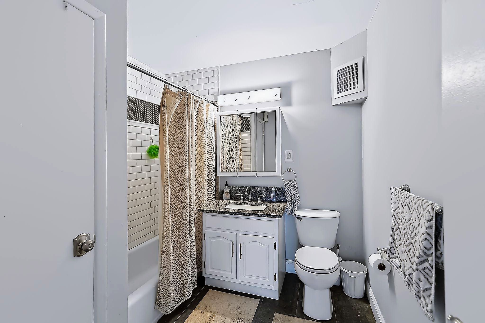  84 Summer Avenue, Unit 5, Stoughton, MA, 02072 - 物件實景