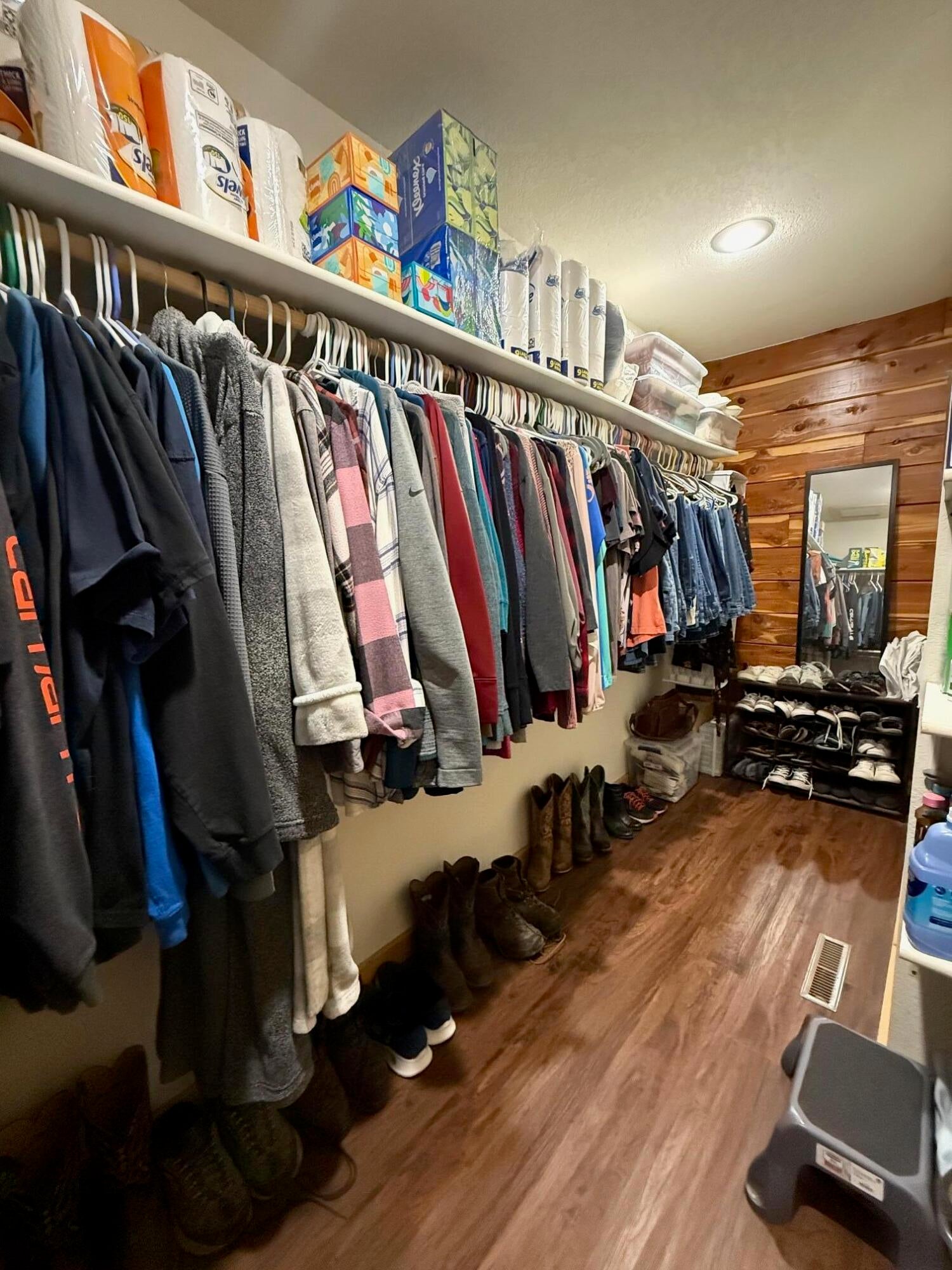 Norwood, Missouri, 65717, United States, 3 Bedrooms Bedrooms, ,3 BathroomsBathrooms,Residential,For Sale,2005497