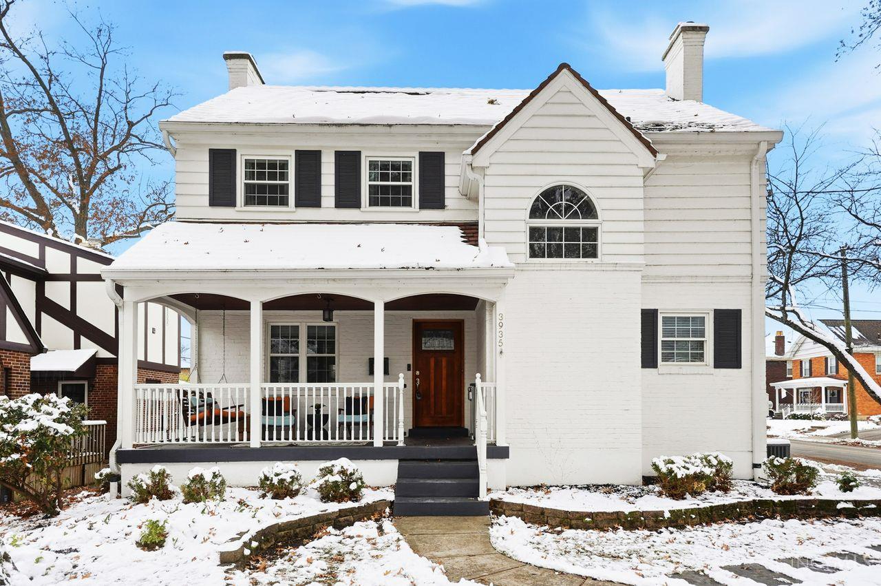 Cincinnati, Ohio, 45209, United States, 3 Bedrooms Bedrooms, ,4 BathroomsBathrooms,Residential,For Sale,2003338