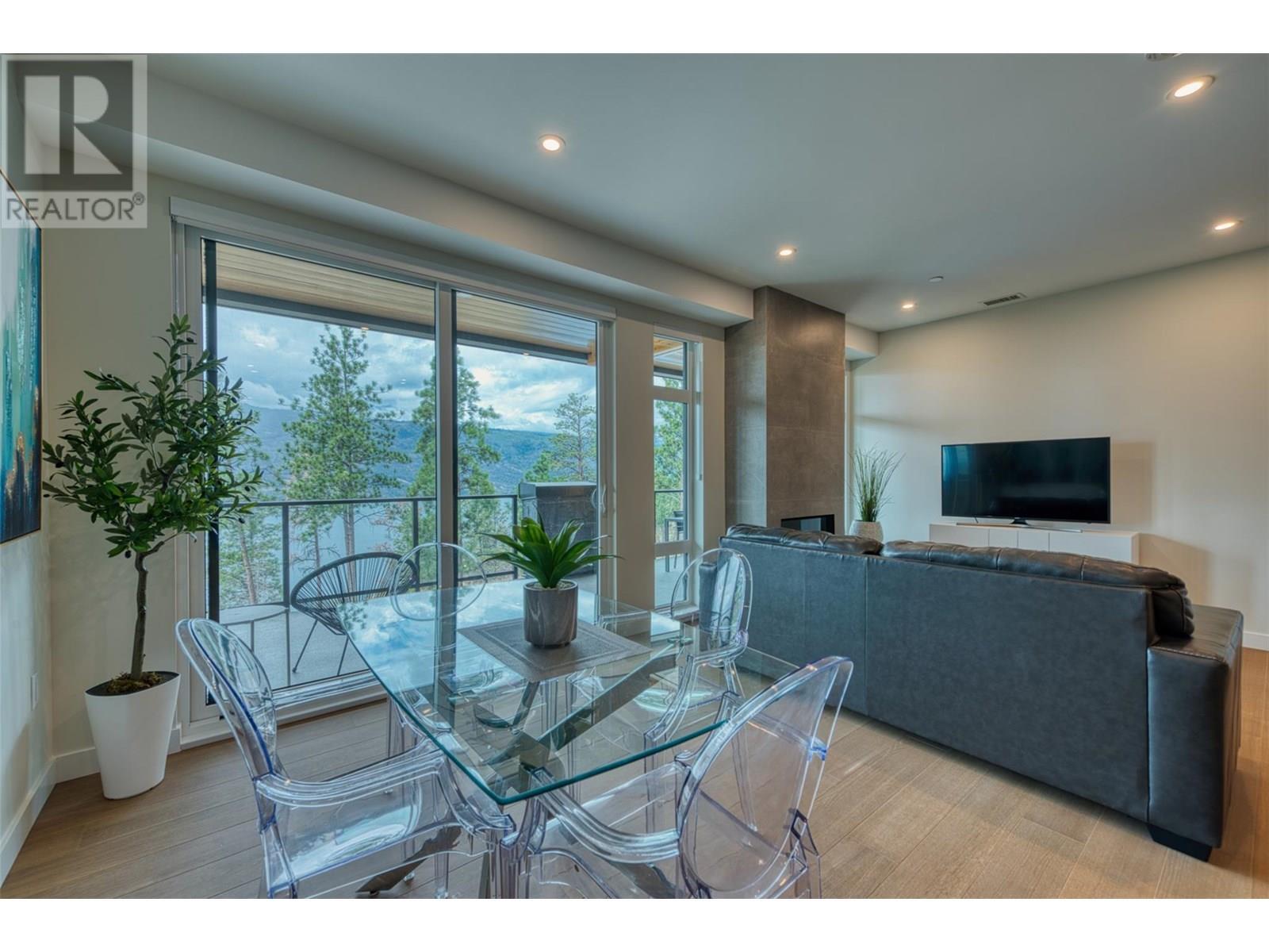 LAKE COUNTRY, British Columbia, V4V 0C4, CA, 2 Bedrooms Bedrooms, ,2 BathroomsBathrooms,Residential,For Sale,1896027