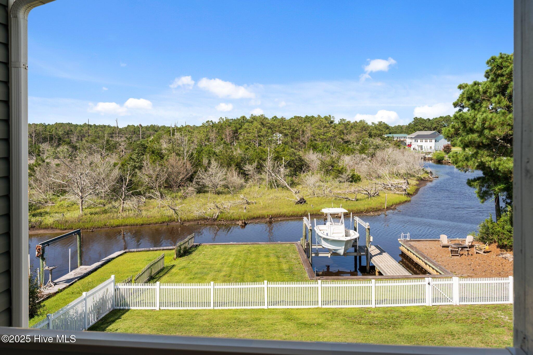 Sneads Ferry, North Carolina, 28460, United States, 4 Bedrooms Bedrooms, ,4 BathroomsBathrooms,Residential,For Sale,1883295
