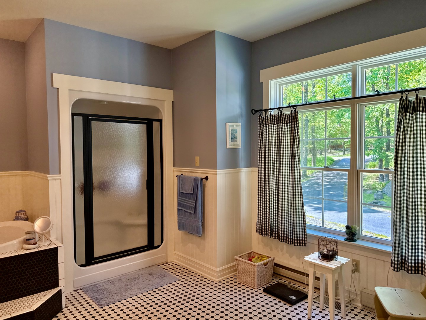 Hawley, Pennsylvania, 18428, United States, 3 Bedrooms Bedrooms, ,4 BathroomsBathrooms,Residential,For Sale,1846687