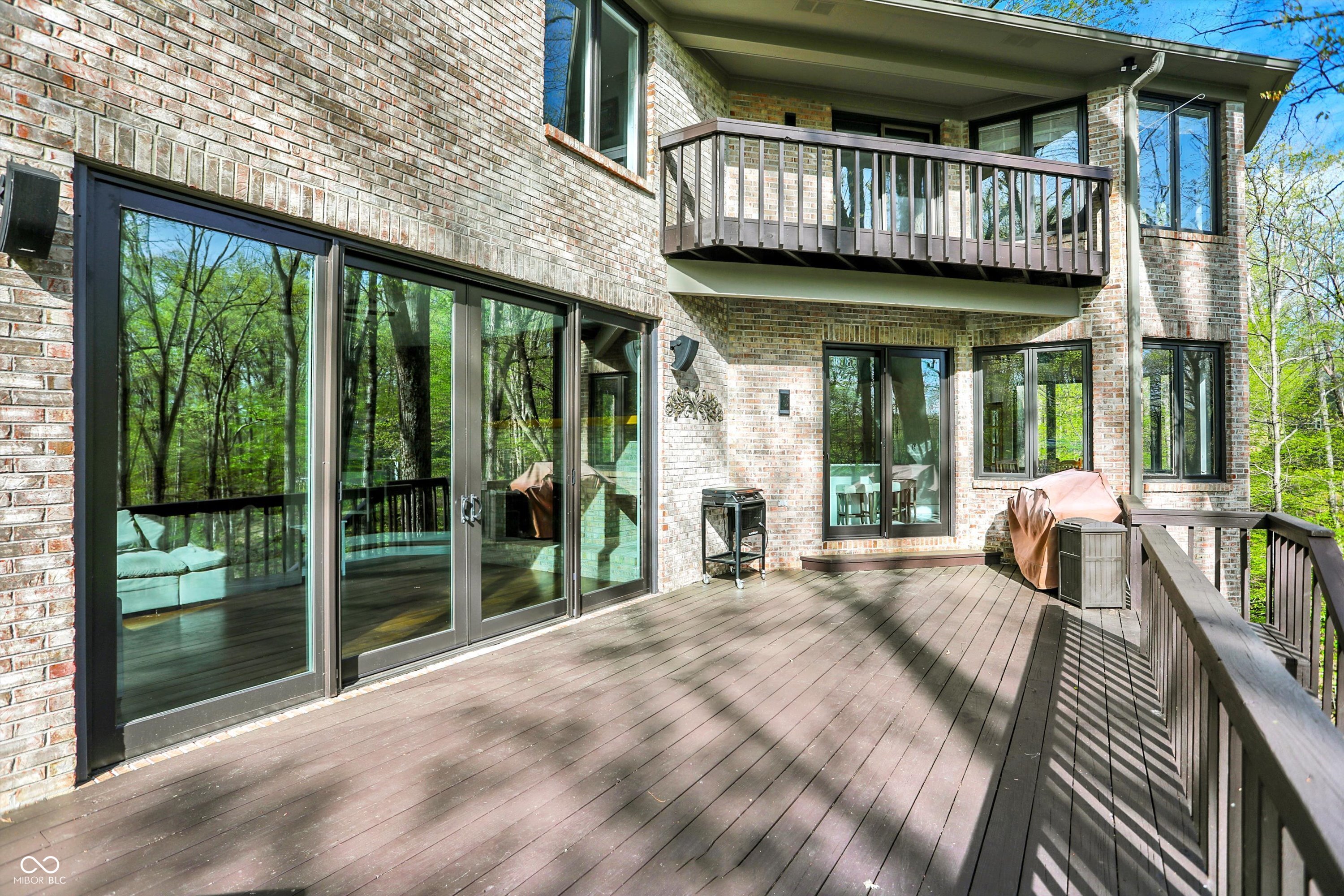 Trafalgar, Indiana, 46181, United States, 4 Bedrooms Bedrooms, ,4 BathroomsBathrooms,Residential,For Sale,1981773